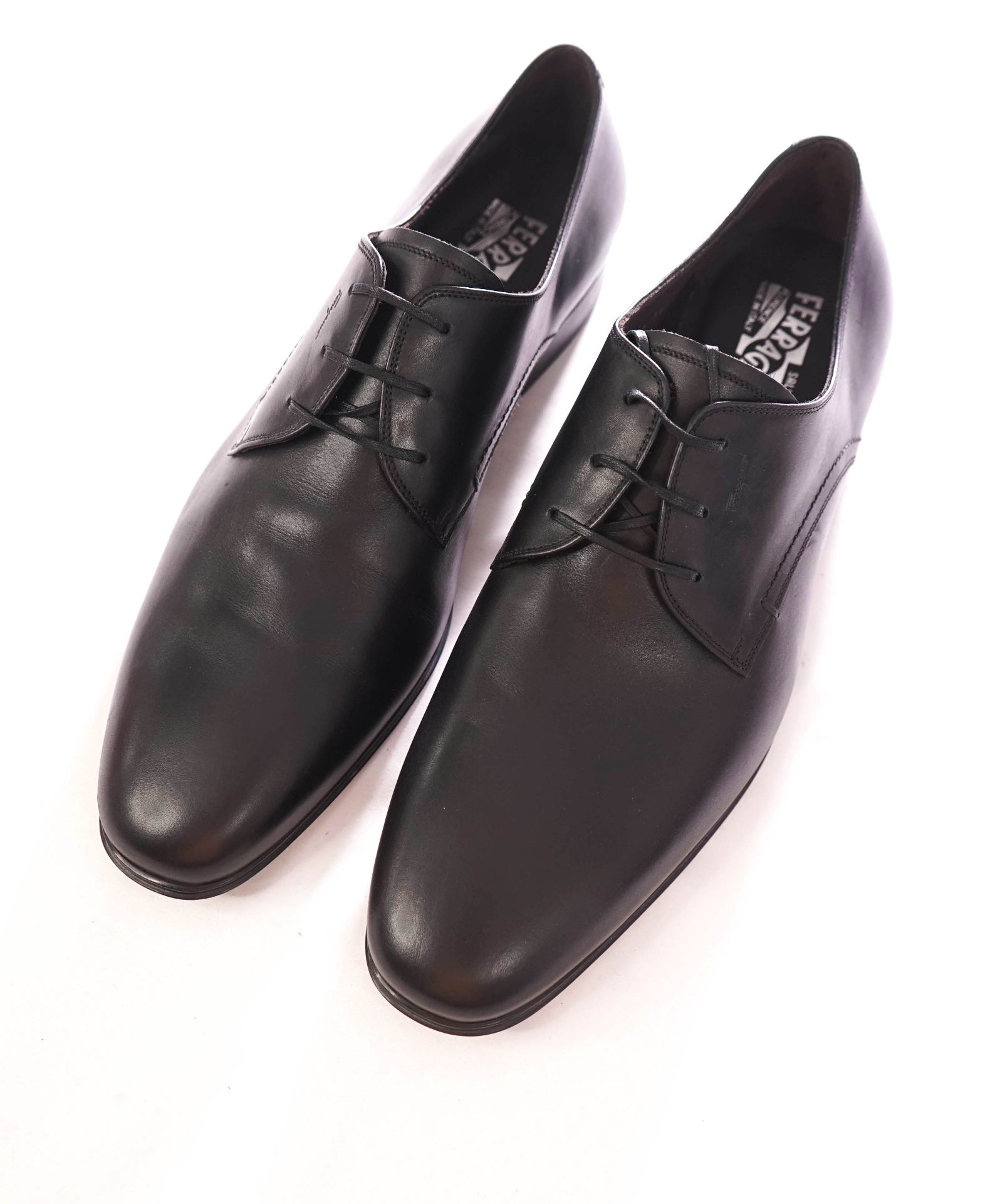 $895 FERRAGAMO - Leather Black "ANDREA" Classic Derby - 12 3E