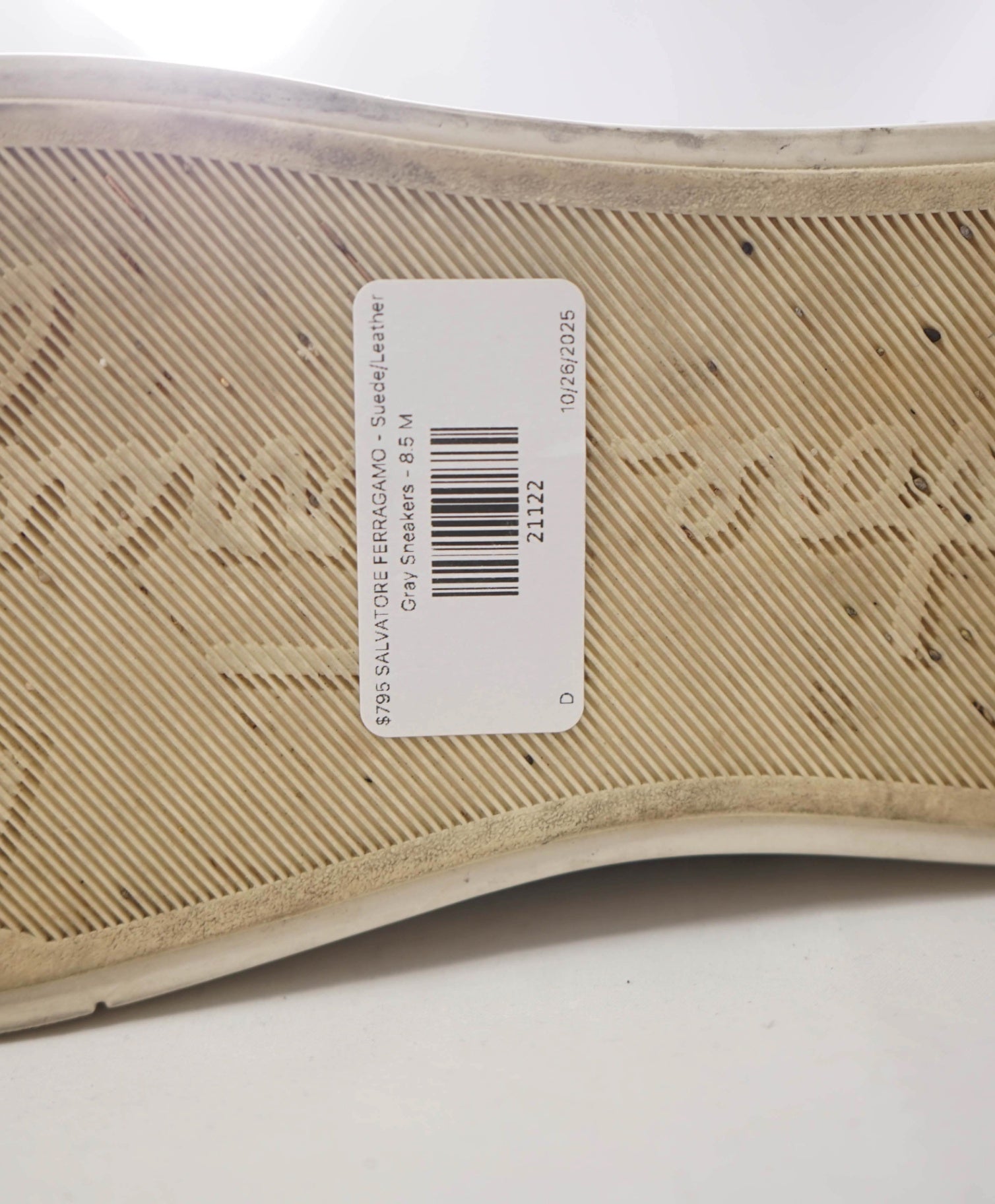 $795 FERRAGAMO - "BORG 5" Gray Leather Sneakers - 8.5 M