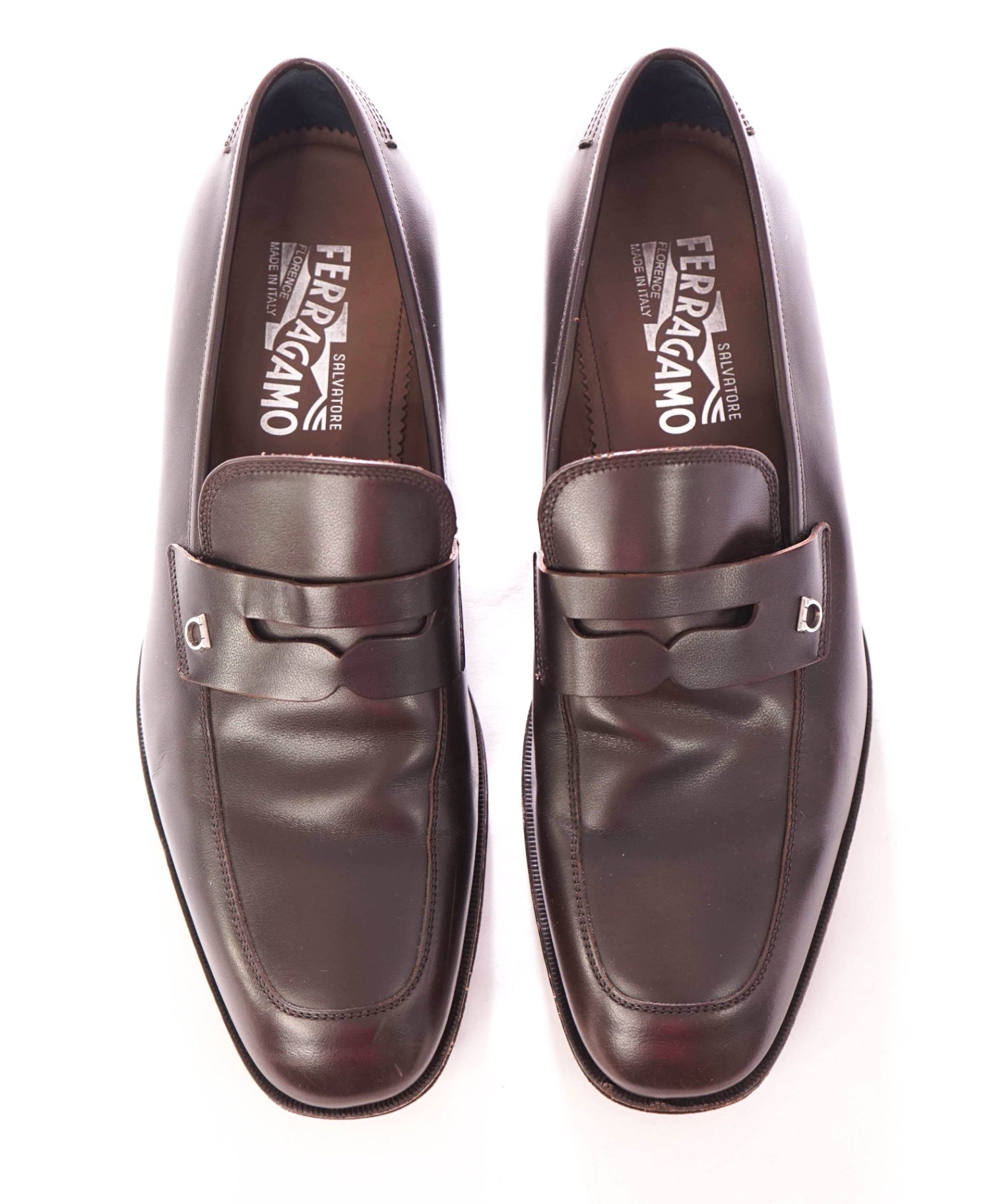 $850 FERRAGAMO - Leather Brown Logo Penny Loafers - 8.5 EE
