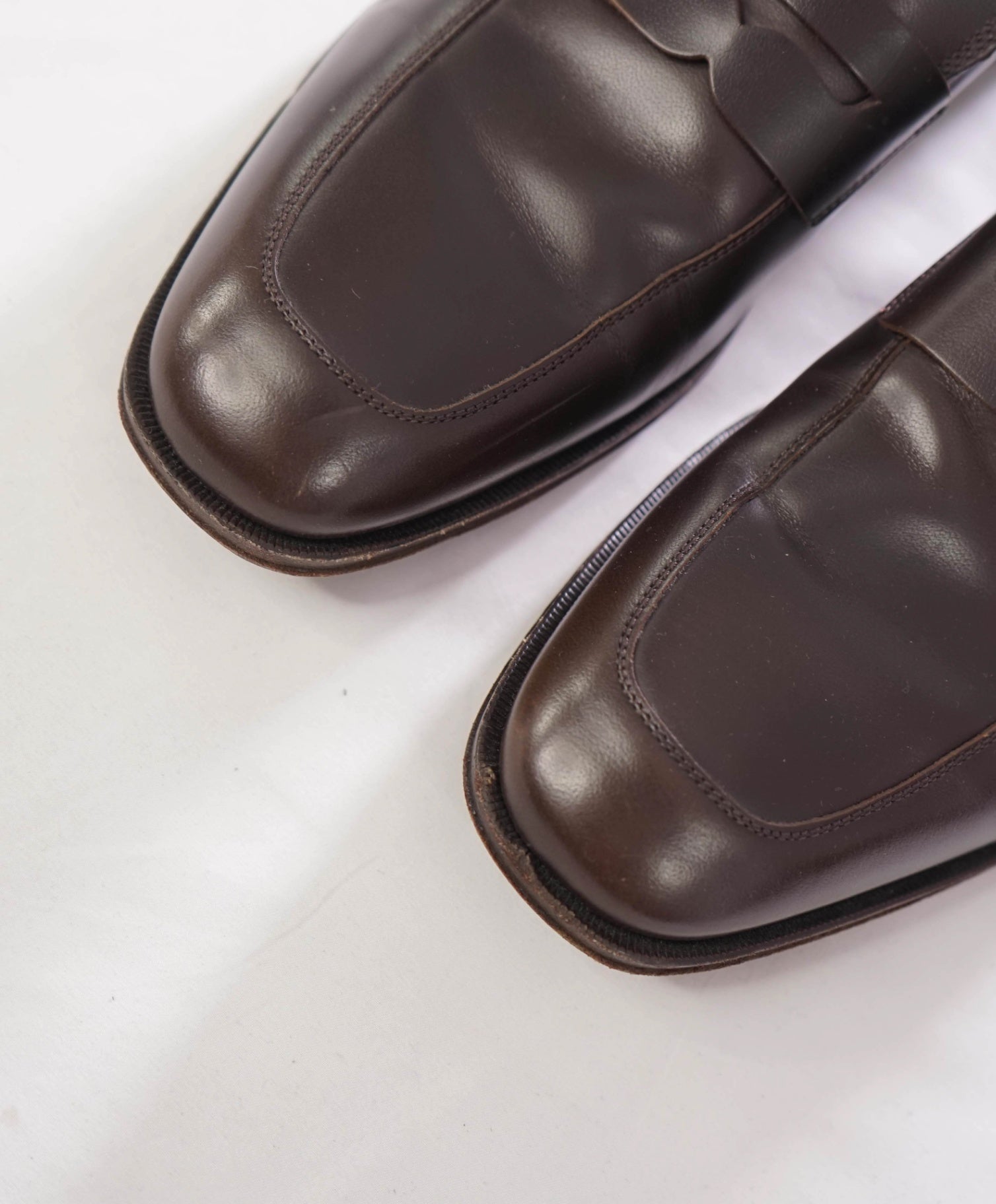 $850 FERRAGAMO - Leather Brown Logo Penny Loafers - 8.5 EE