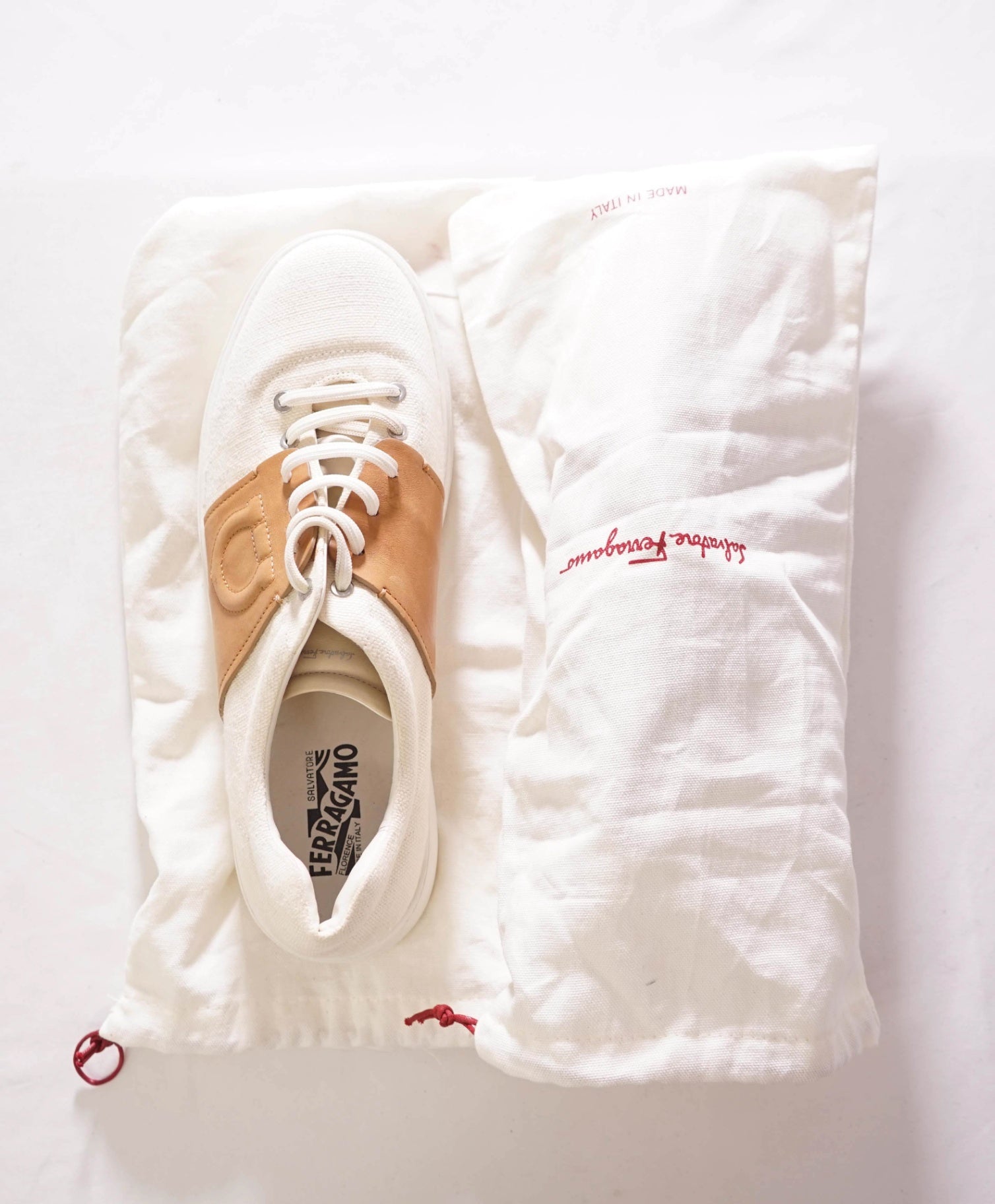 $850 FERRAGAMO - Neutral GANCINI Logo Sneakers - 12 M