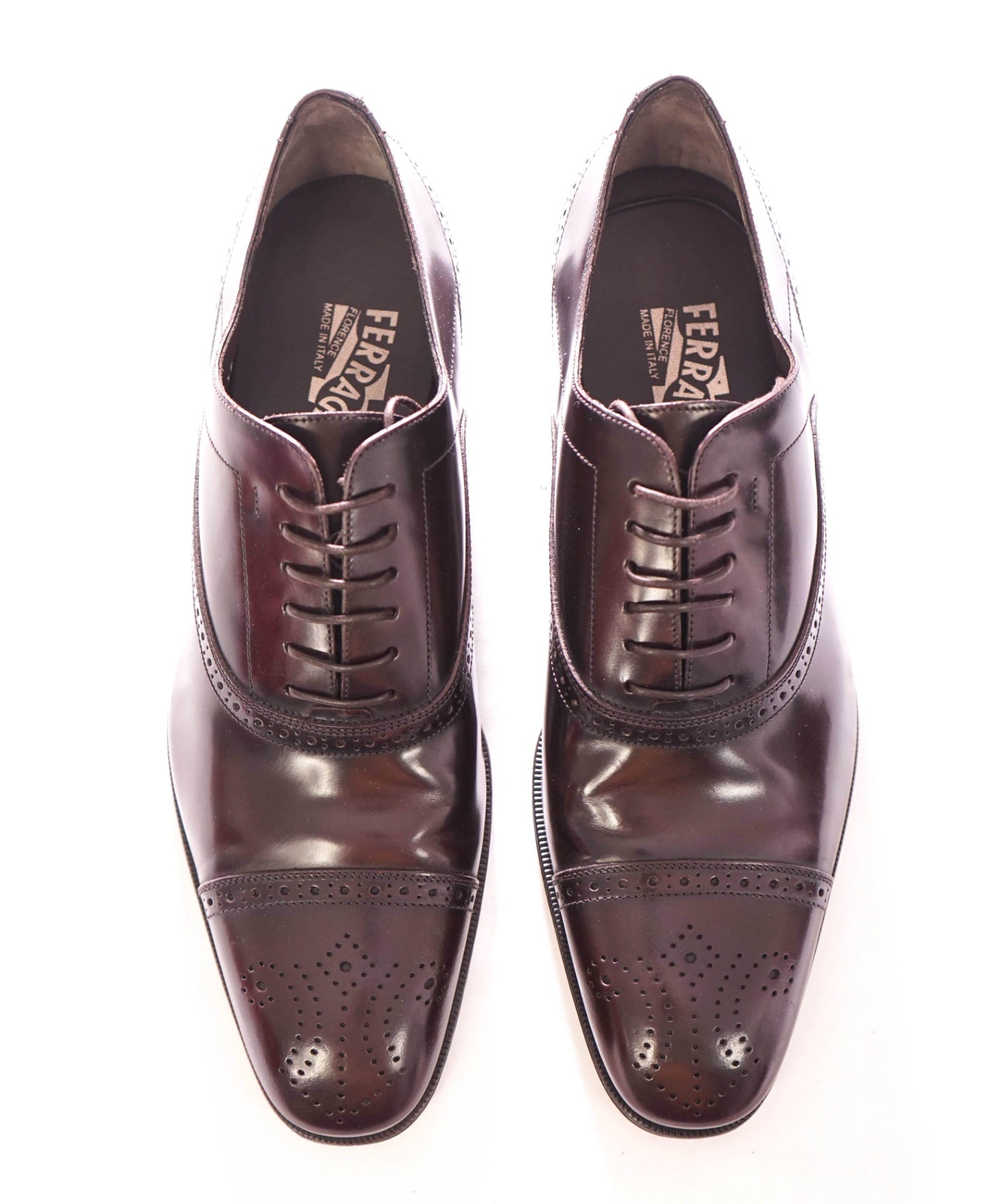 $895 FERRAGAMO - Leather "CAESY" Burgundy Brogue Oxfords - 9.5 D