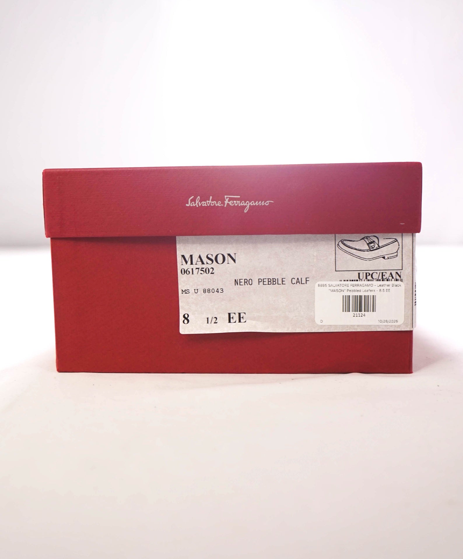 $895 FERRAGAMO - Black Leather "MASON" Pebbled Loafers - 8.5 EE