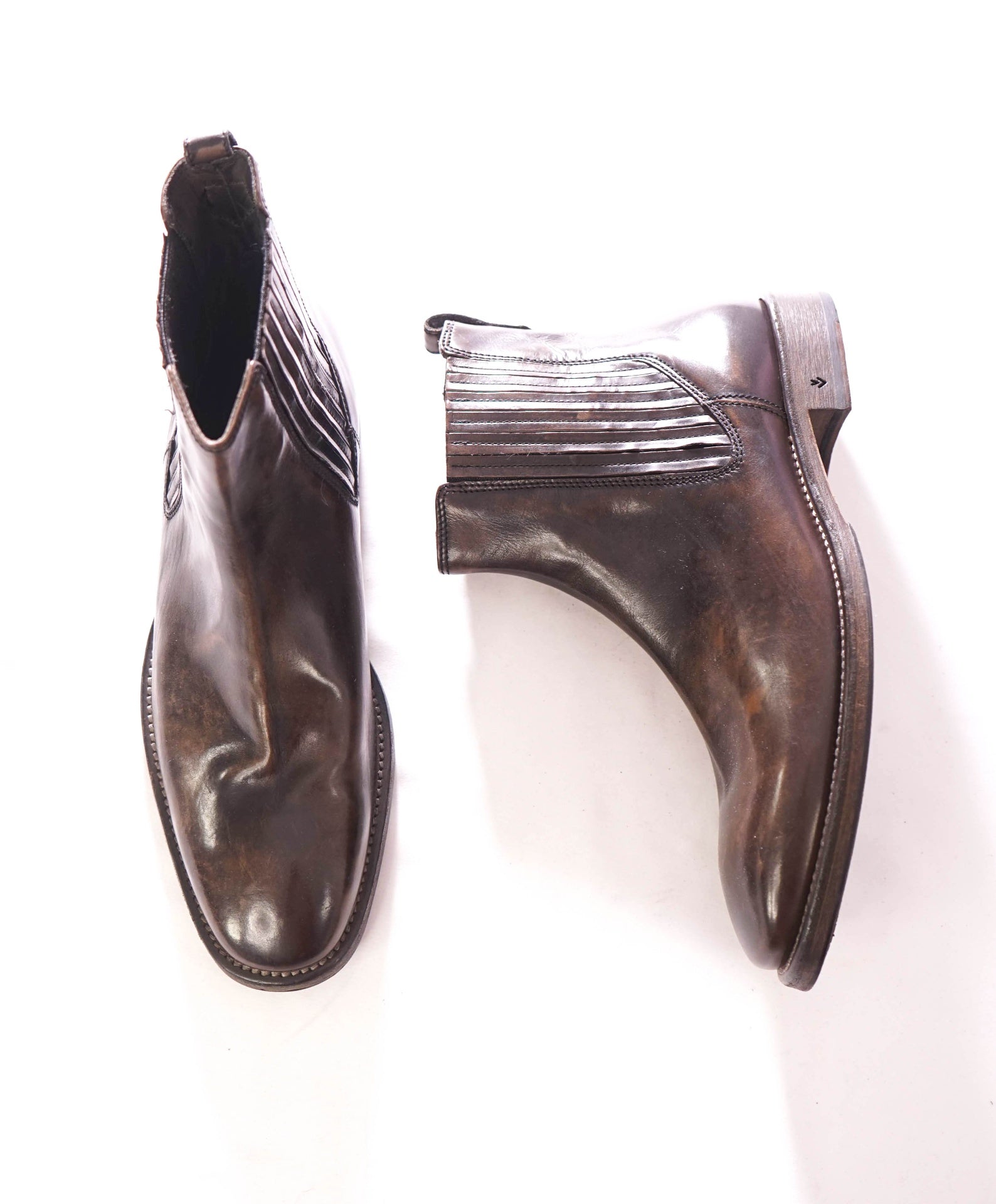 $898 JOHN VARVATOS - Leather Distressed Brown Boots - 8