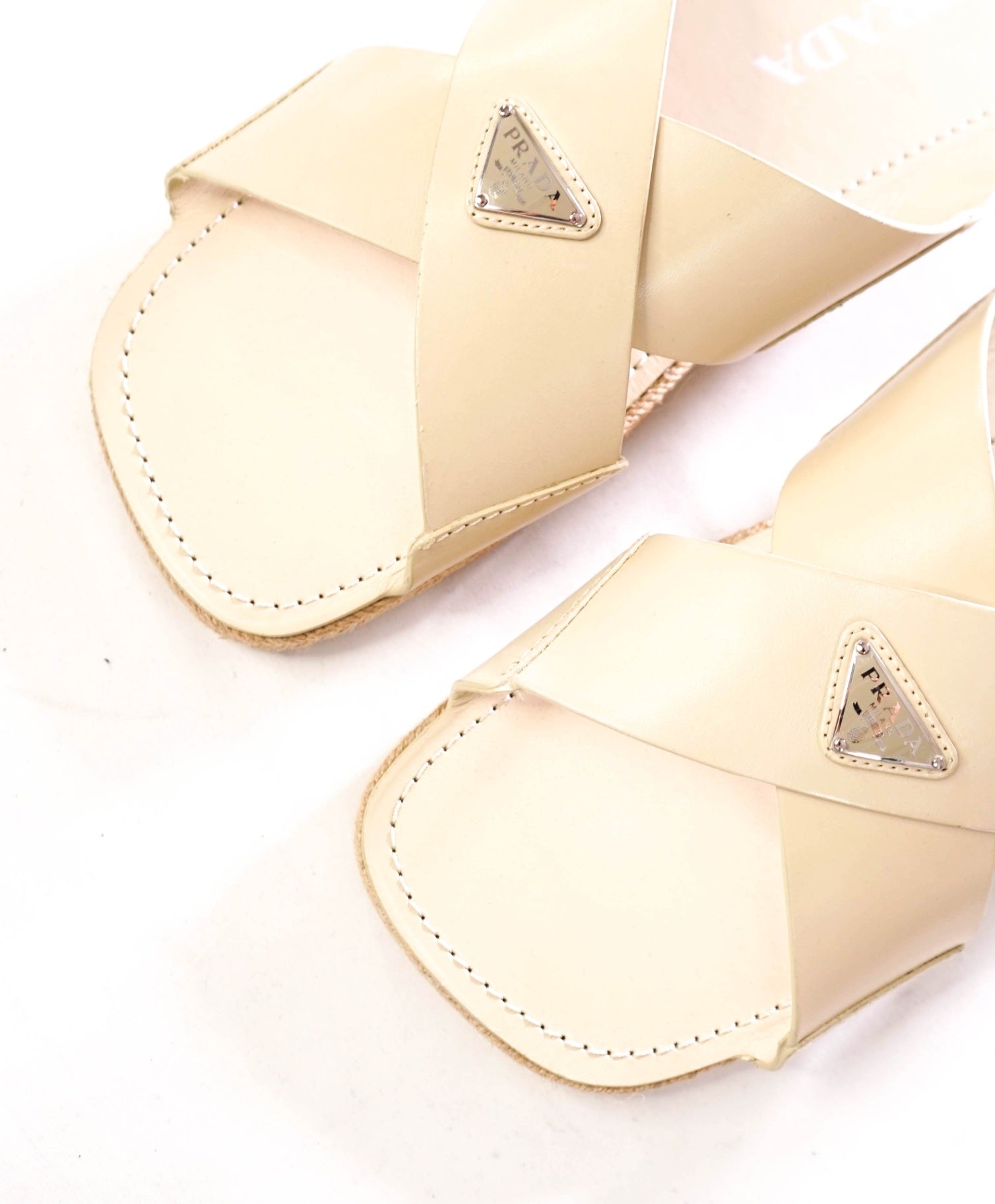 $950 PRADA - Leather Tan Crisscross Slides Sandals - US 10 (9UK)
