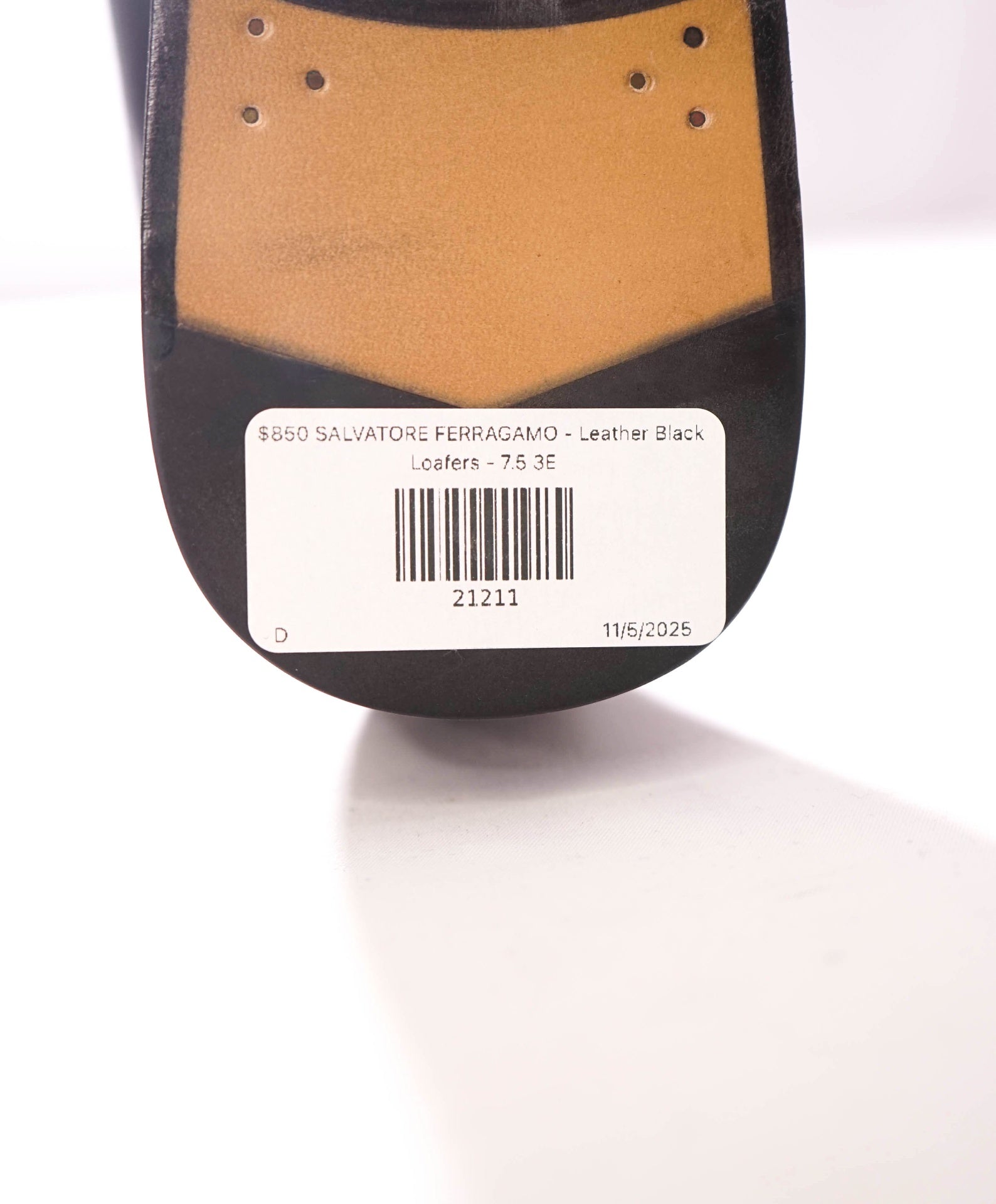 $850 SALVATORE FERRAGAMO - Leather Black Logo Bit Loafers - 7.5 3E
