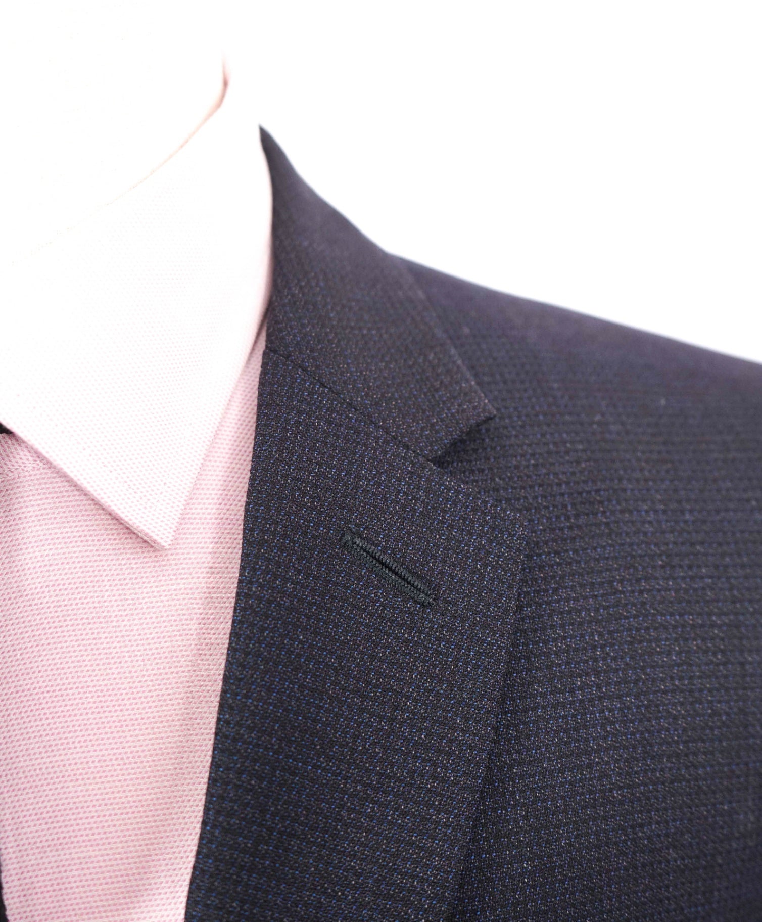 $3,500 DIOR - Navy Blue Wool Textured Classic Slim Lapel Suit - 38R