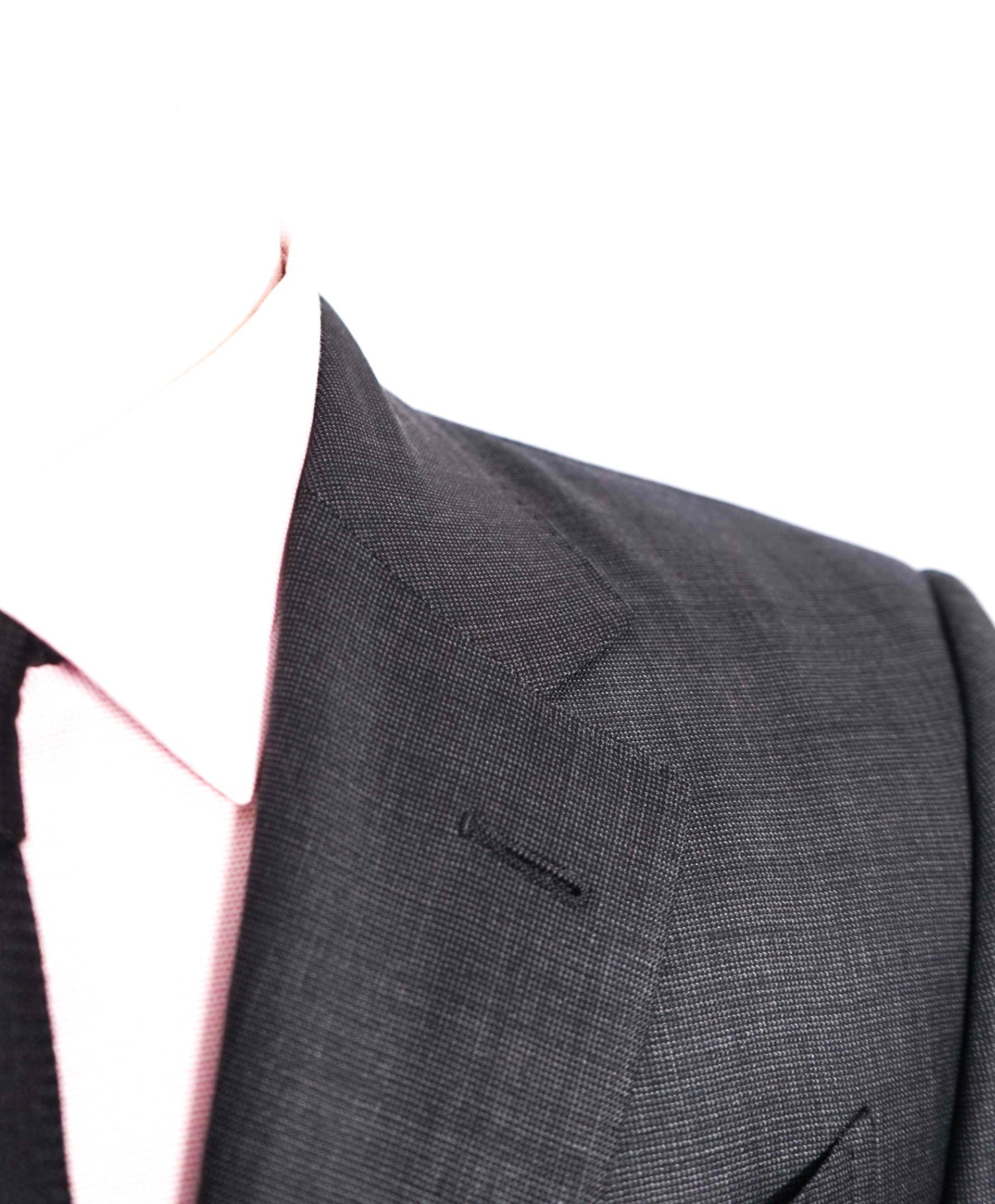 $4,590 ZEGNA - "TROFEO" Wool Gray Iconic 2-Btn Suit - 36R