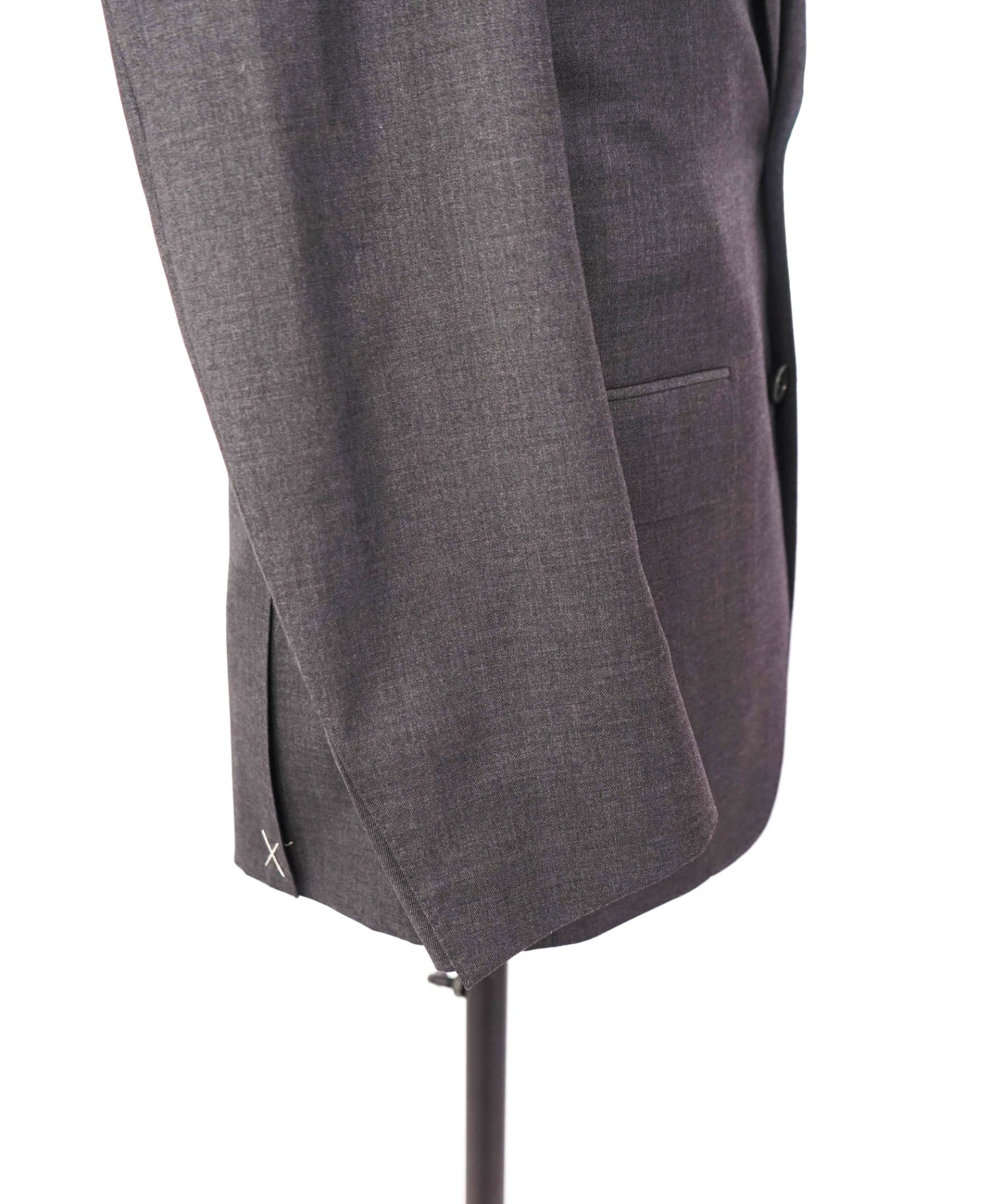 $1,995 CANALI - Wool Solid Gray 2-Btn Classic Suit - 36S