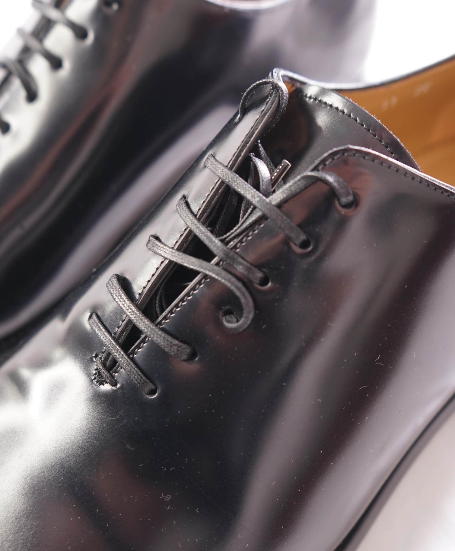 $1,095 FERRAGAMO - Black "GEOFFREY" Wholecut Leather Oxfords - 11 EE