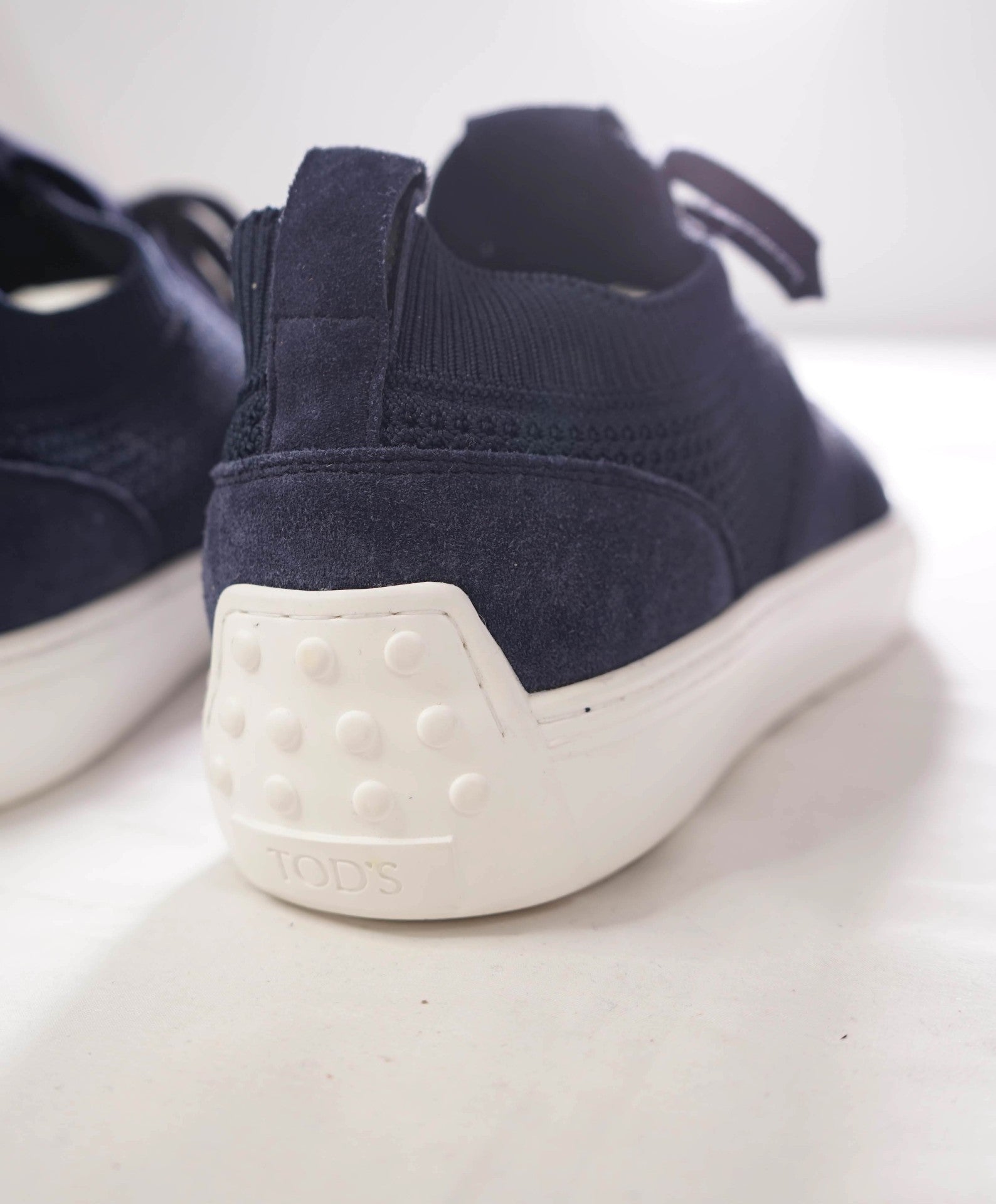 $945 TOD'S - Navy Blue Fabric/Suede Sneakers - US 9 (UK8)