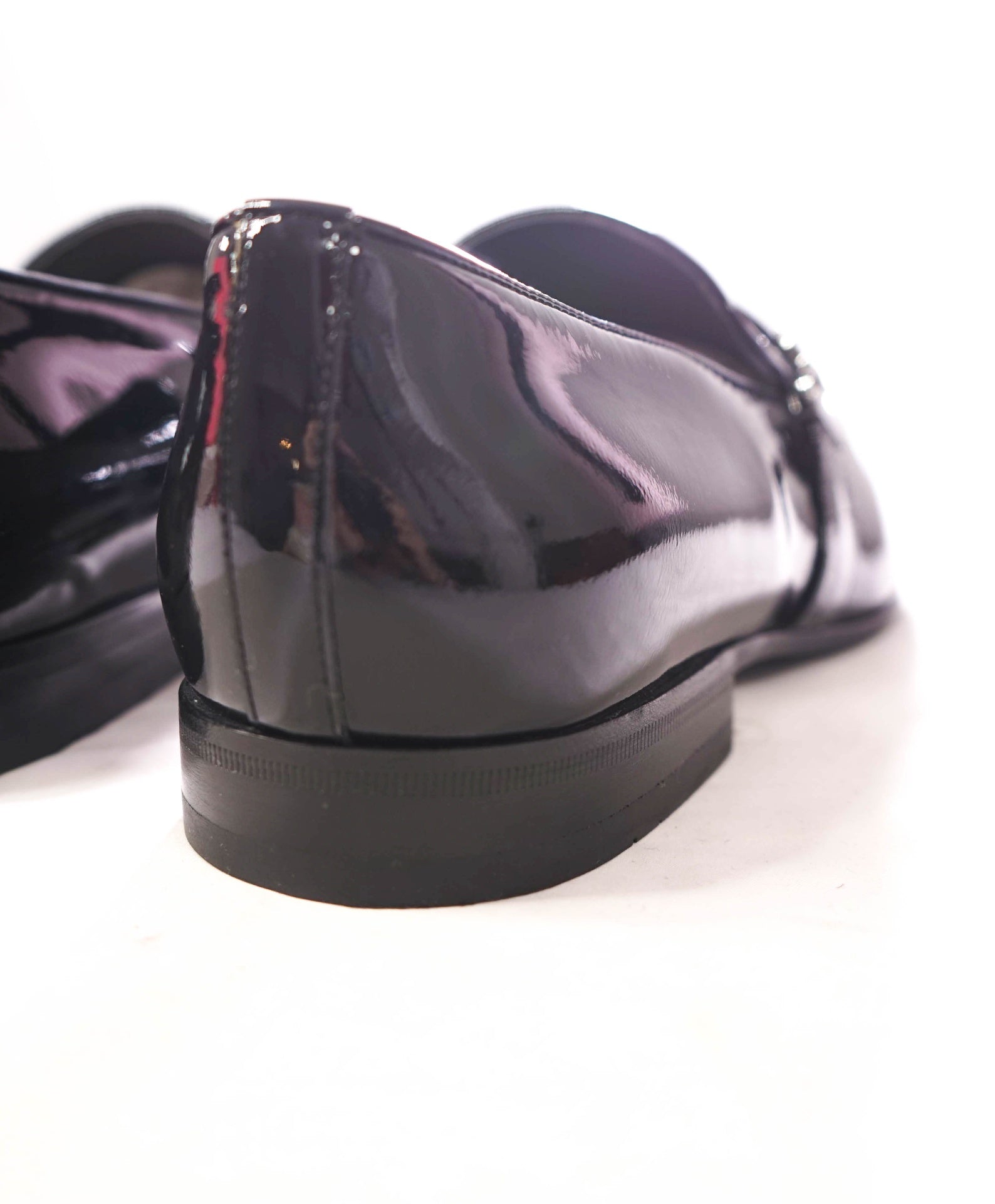 $950 FERRAGAMO - Black Patent Leather "DEAL" Loafers - 9 EE