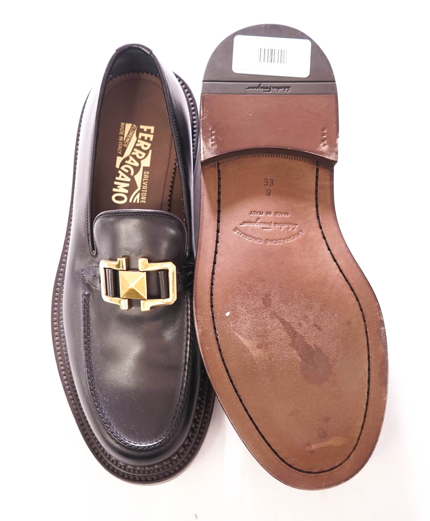$1,095 FERRAGAMO - PATRICK Black Leather Lug Sole Loafers - 8 EE
