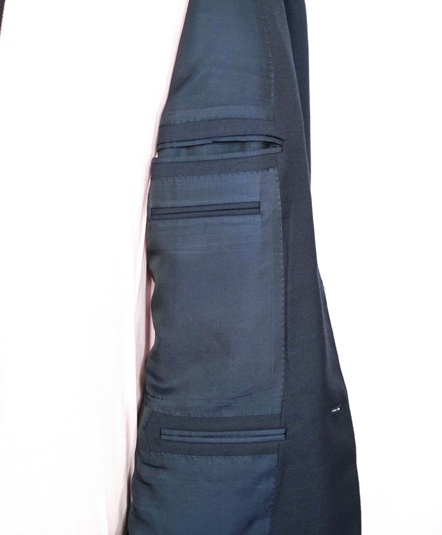 $3,295 ZEGNA - "TROFEO" Navy Blue Wool 2/3 Roll Lapel Blazer - 46R