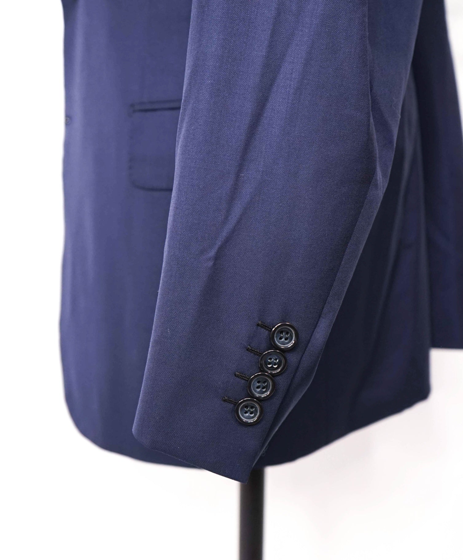 $4,800 BRIONI - "COLOSSEO" Solid Navy Super 160's Wool - 54R US