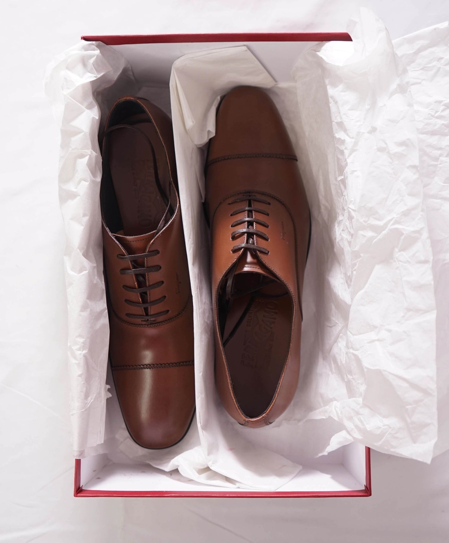 $1,090 FERRAGAMO - Brown Leather "REMIGIO" Oxfords - 8 D