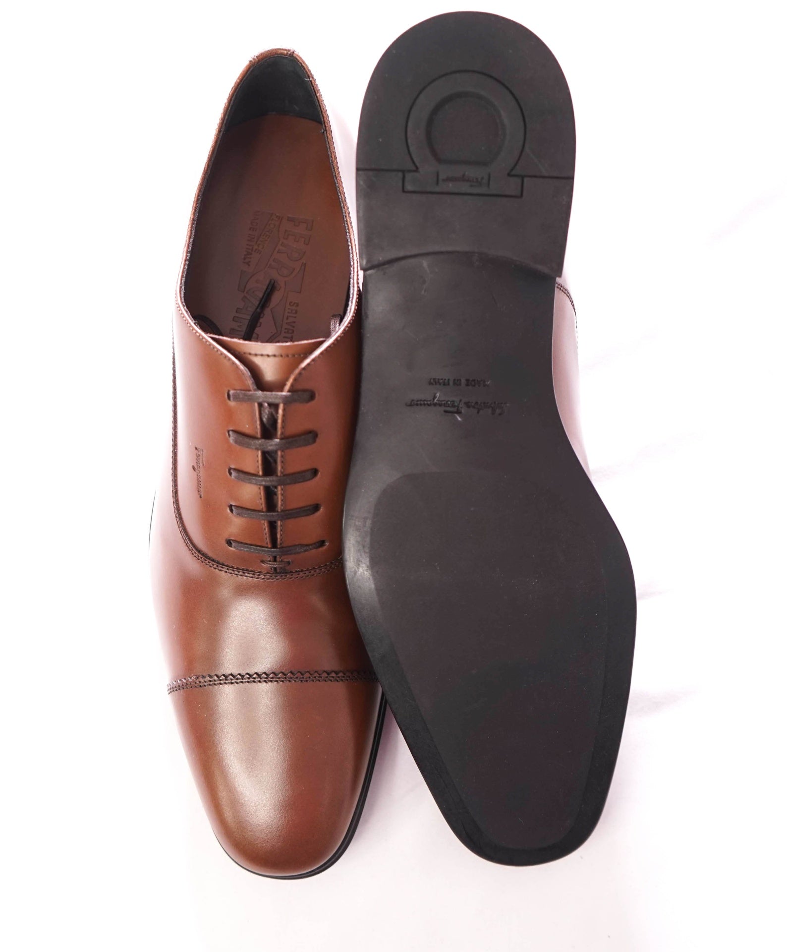 $1,090 FERRAGAMO - Brown Leather "REMIGIO" Oxfords - 8 D