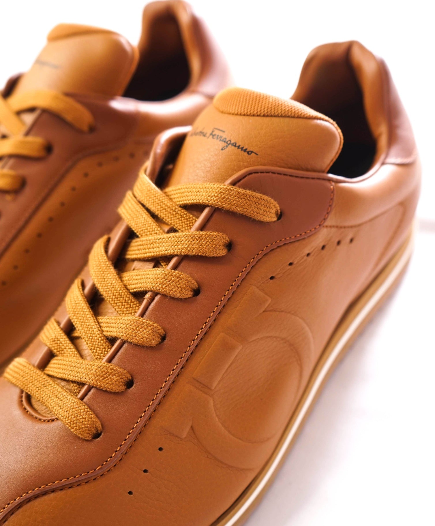 $750 FERRAGAMO - 70's Inspired Brown Leather Sneakers - 10 M