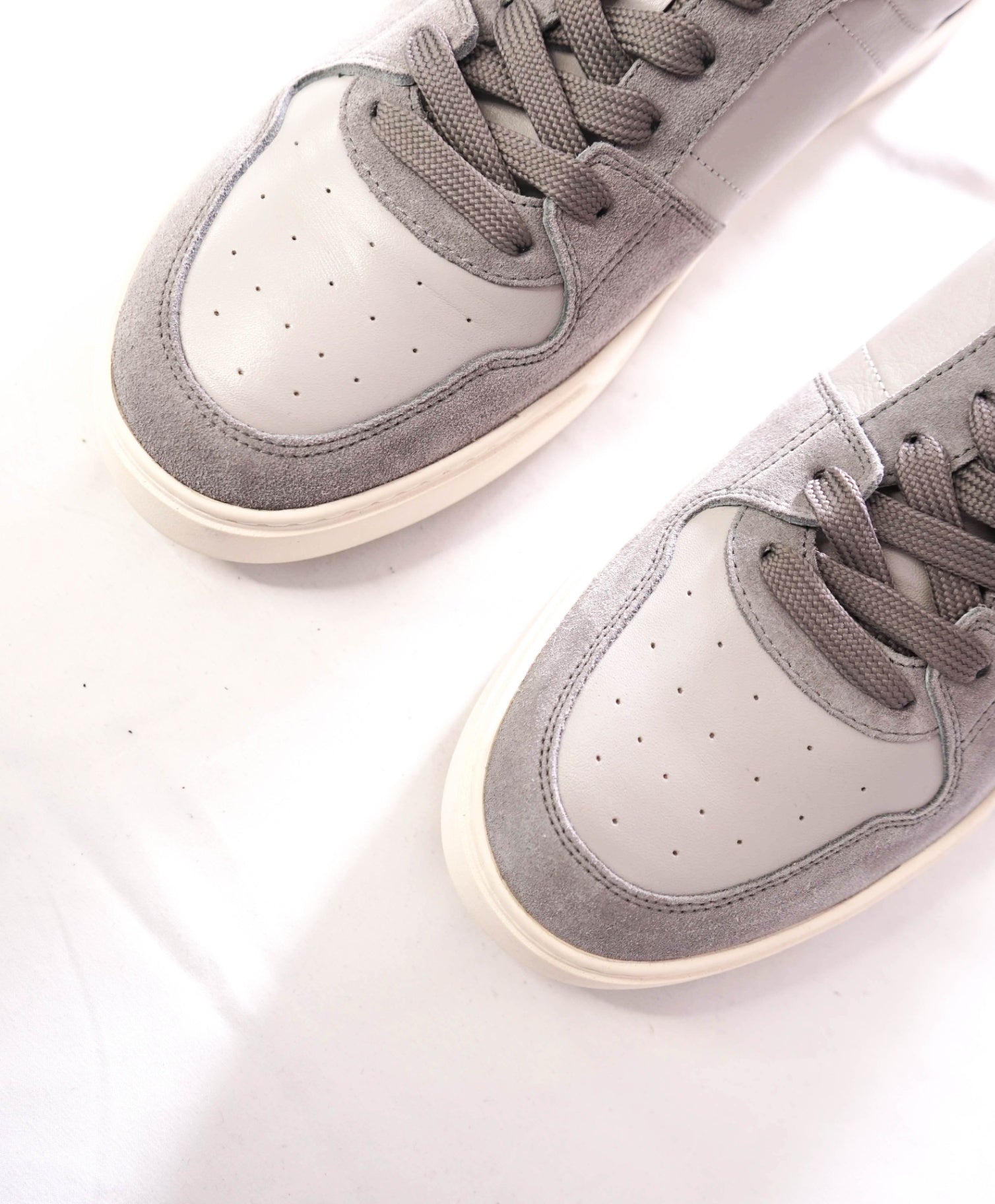 $990 TOD'S - Gray Leather/Suede Sneakers - US 10 (9UK)