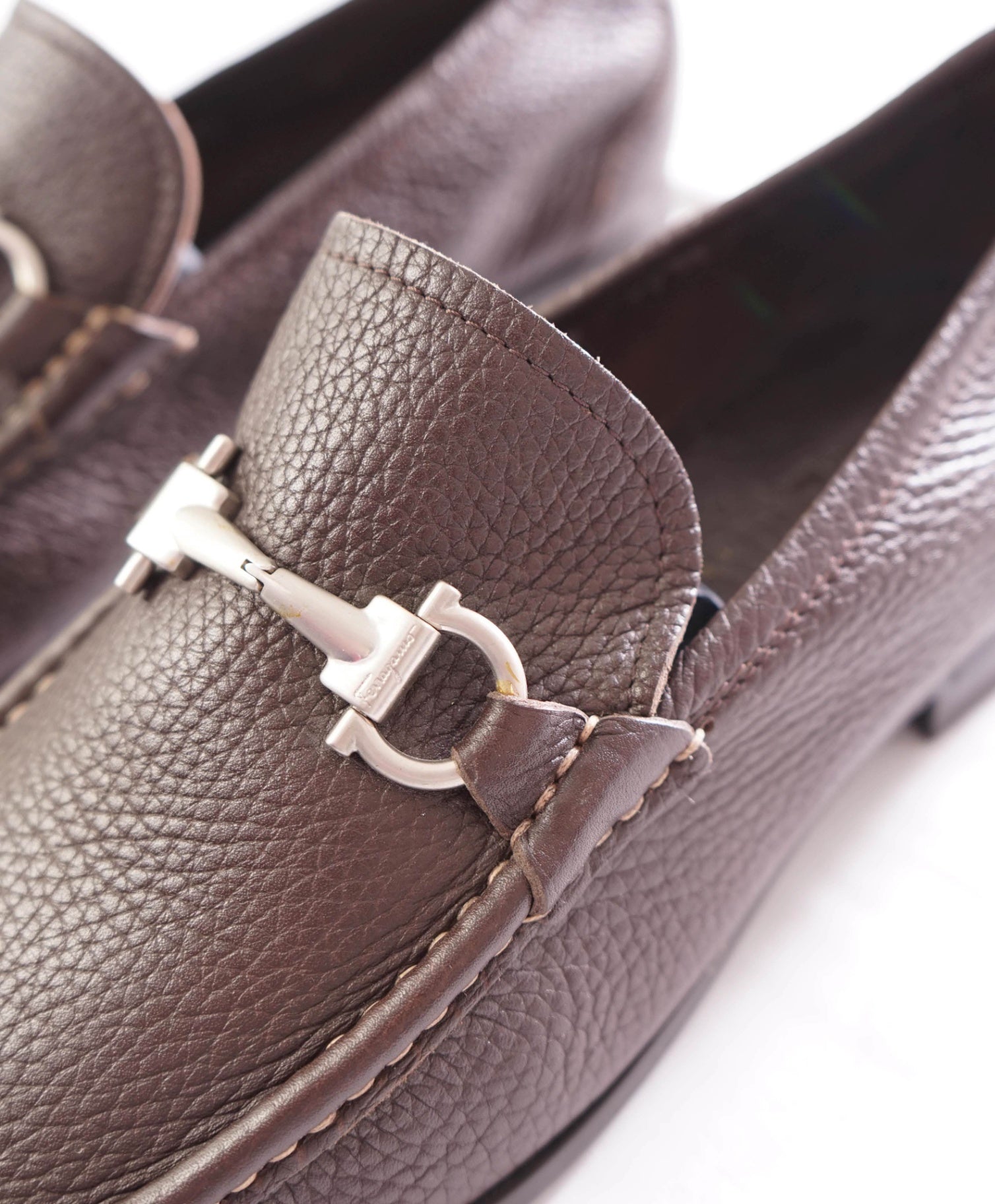 $895 FERRAGAMO - "MAGNIFICO" Brown Leather Loafers - 9.5 EE