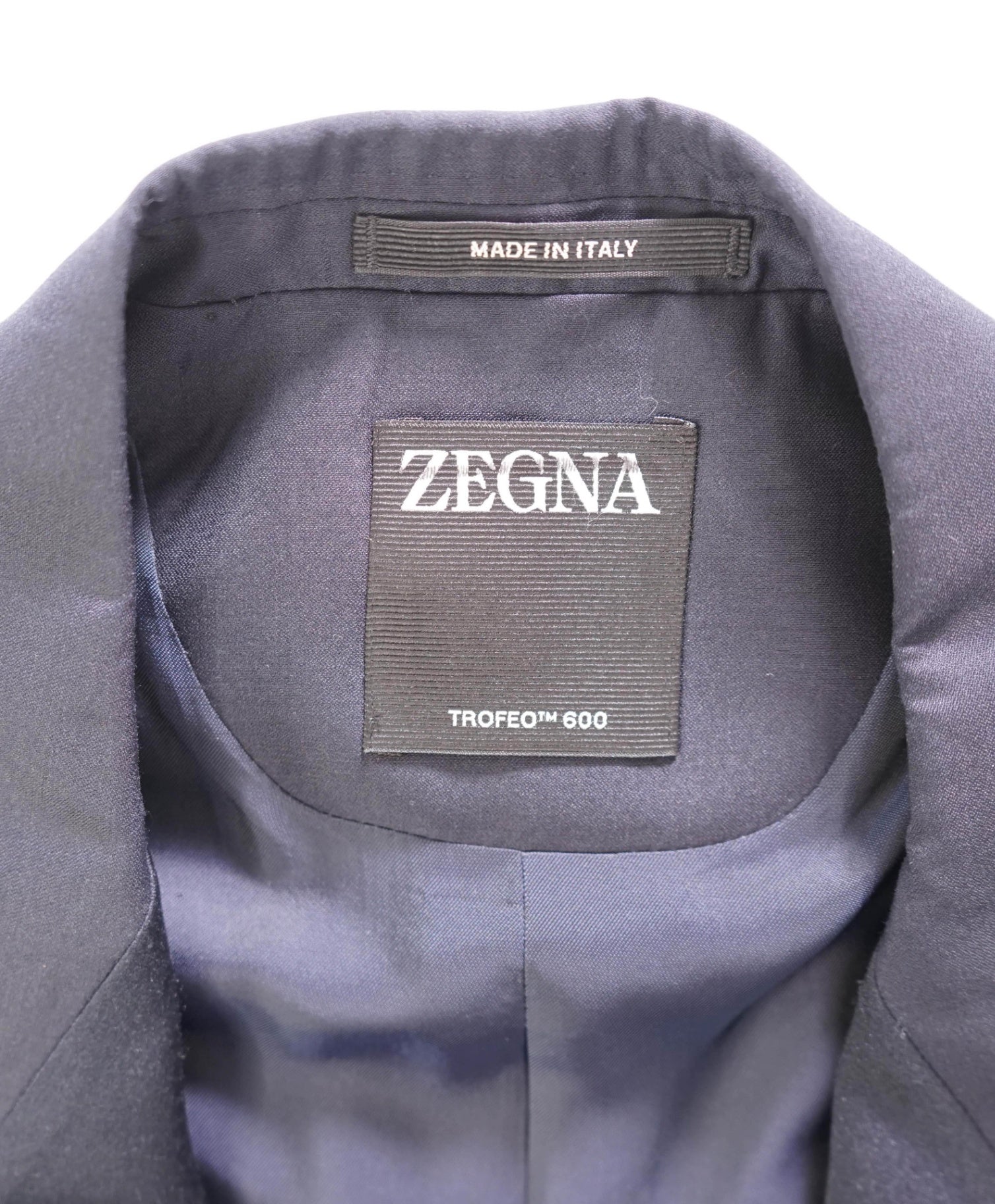 $3,295 ZEGNA - Navy Peak "TROFEO 600" Wool/Silk Dinner Jacket - 42R