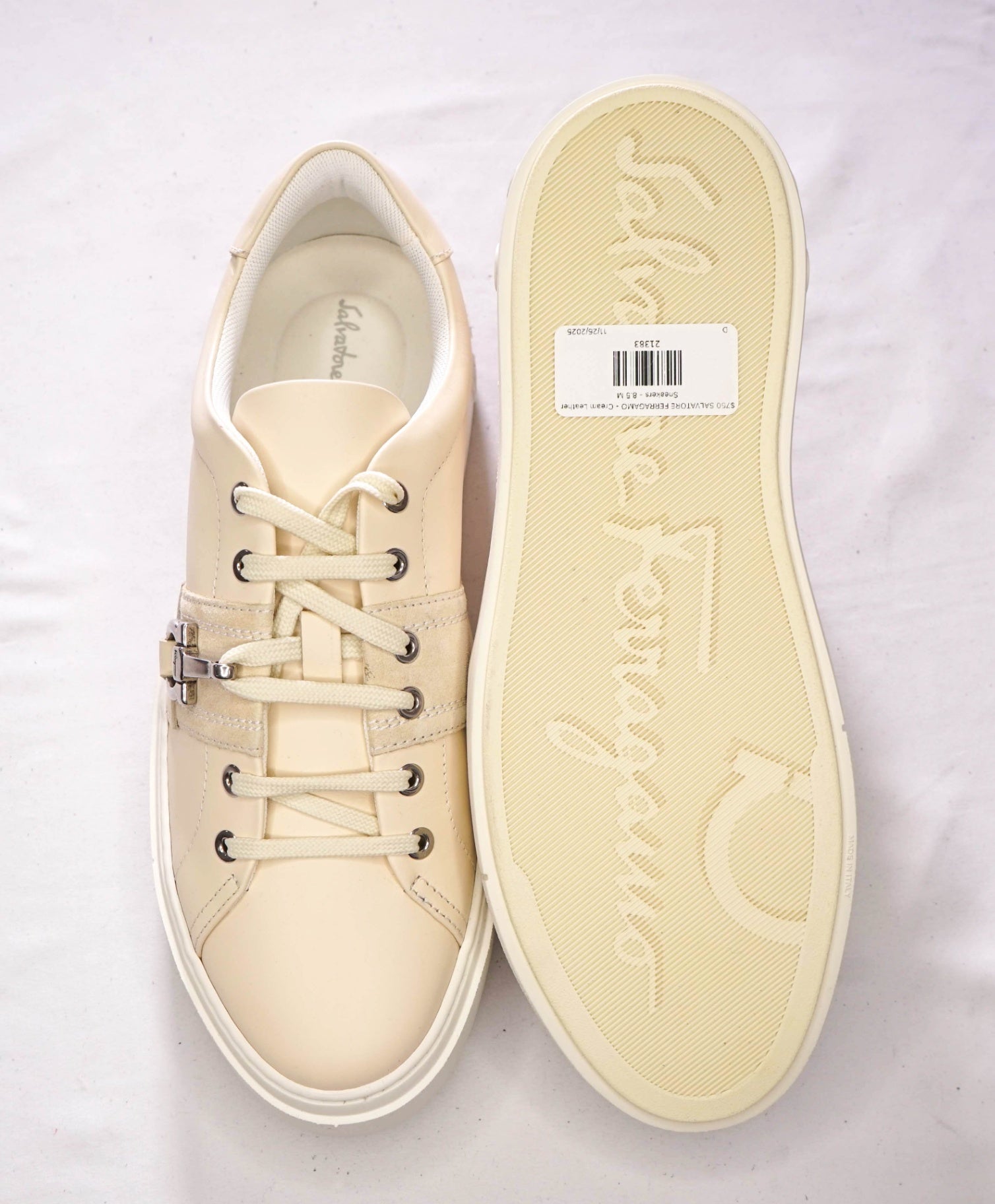 $750 SALVATORE FERRAGAMO - Ivory Leather Sneakers - 8.5 M