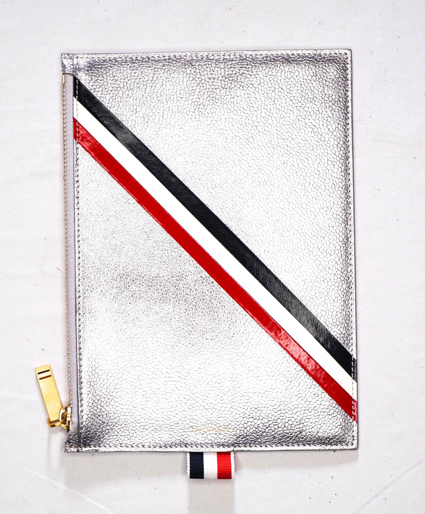 $540 THOM BROWNE - Silver Pebble Leather Large Coin Purse