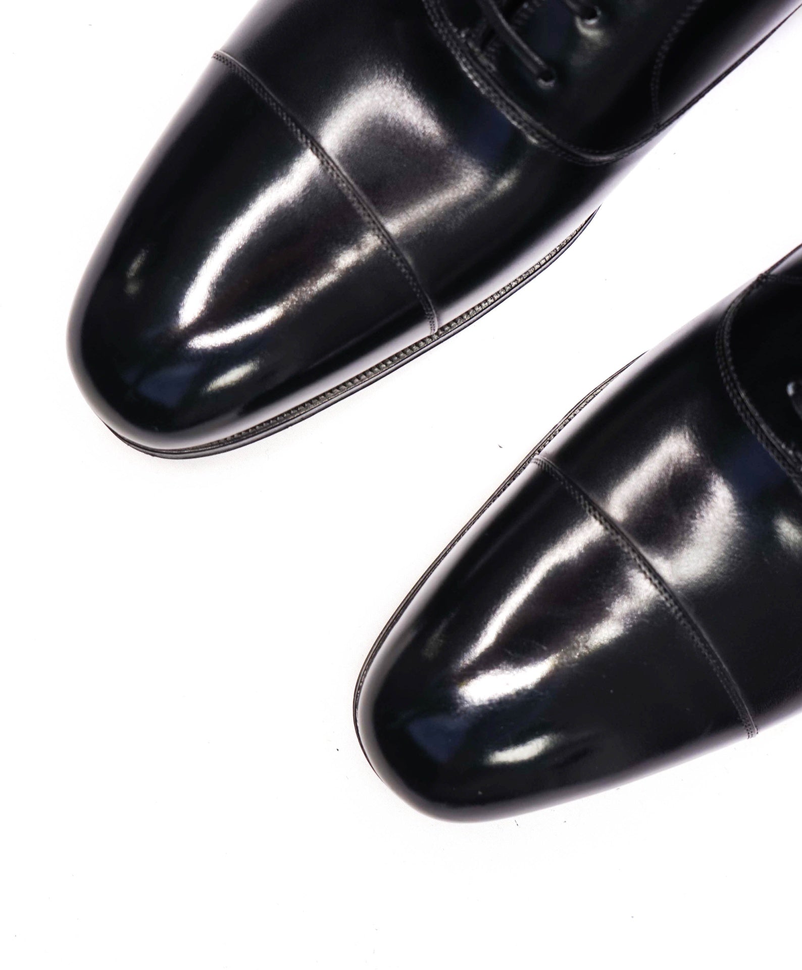 $1,990 TOM FORD - Black Leather Oxfords - US 7.5 3E (7TF)