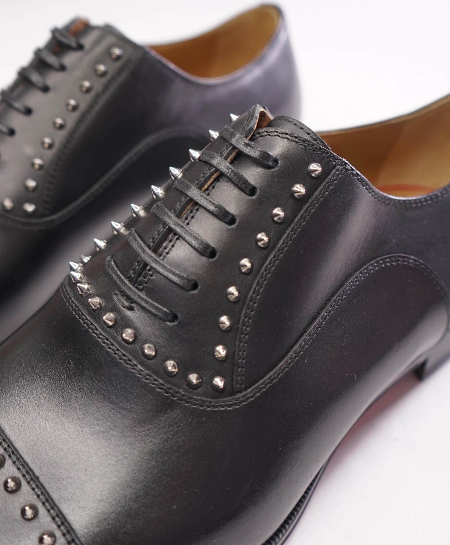 $1,200 CHRISTIAN LOUBOUTIN - *CLOOCLOO* Black Spike Oxfords - US 10 (43EU)