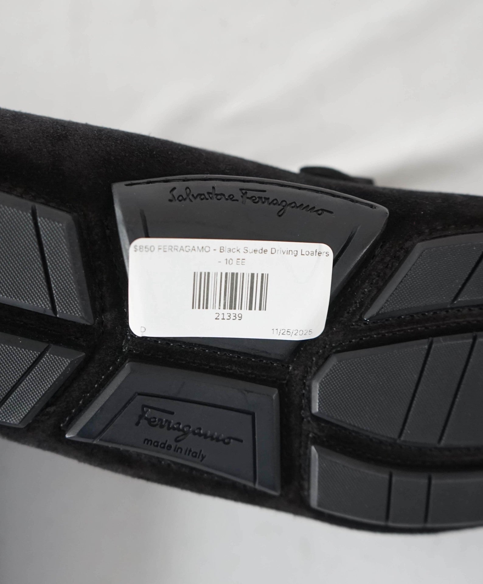 $850 FERRAGAMO - Black Suede Driving Loafers - 10 EE