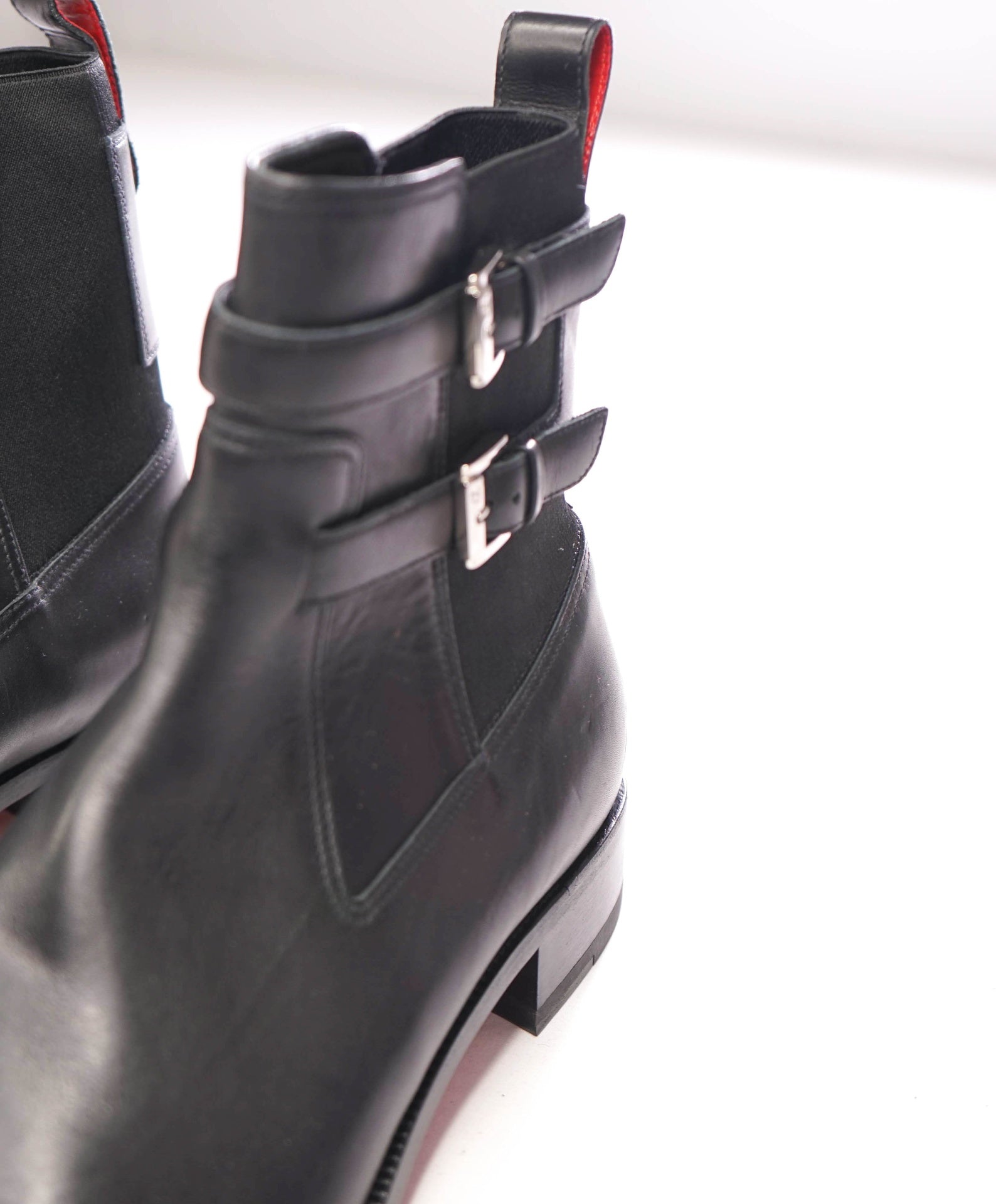 $1,445 CHRISTIAN LOUBOUTIN - Black Leather Boots - US 10 (43EU)