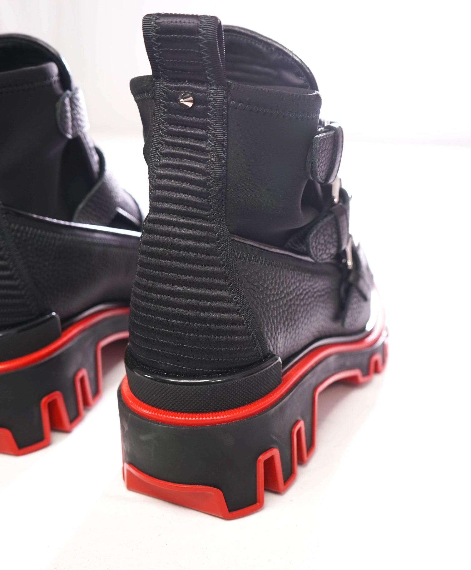 $1,595 Christian Louboutin DUNE Black Boots Leather US 10 (43EU)