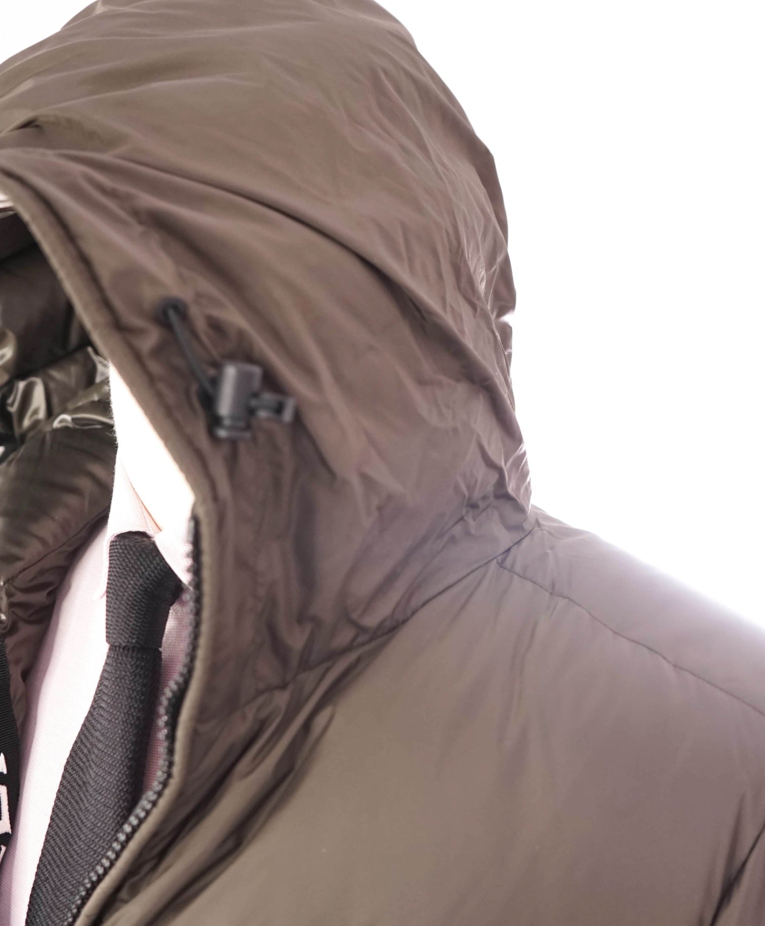 $2,290 MONCLER - Olive Green Montcla Hooded Short Down Coat - XXL