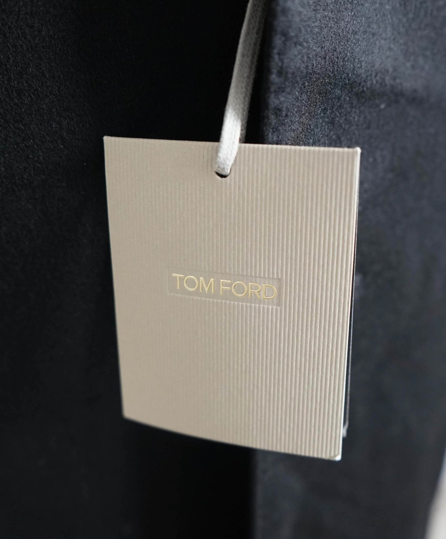 $7,990 TOM FORD - Solid Black 100% Cashmere Top Coat - 40R