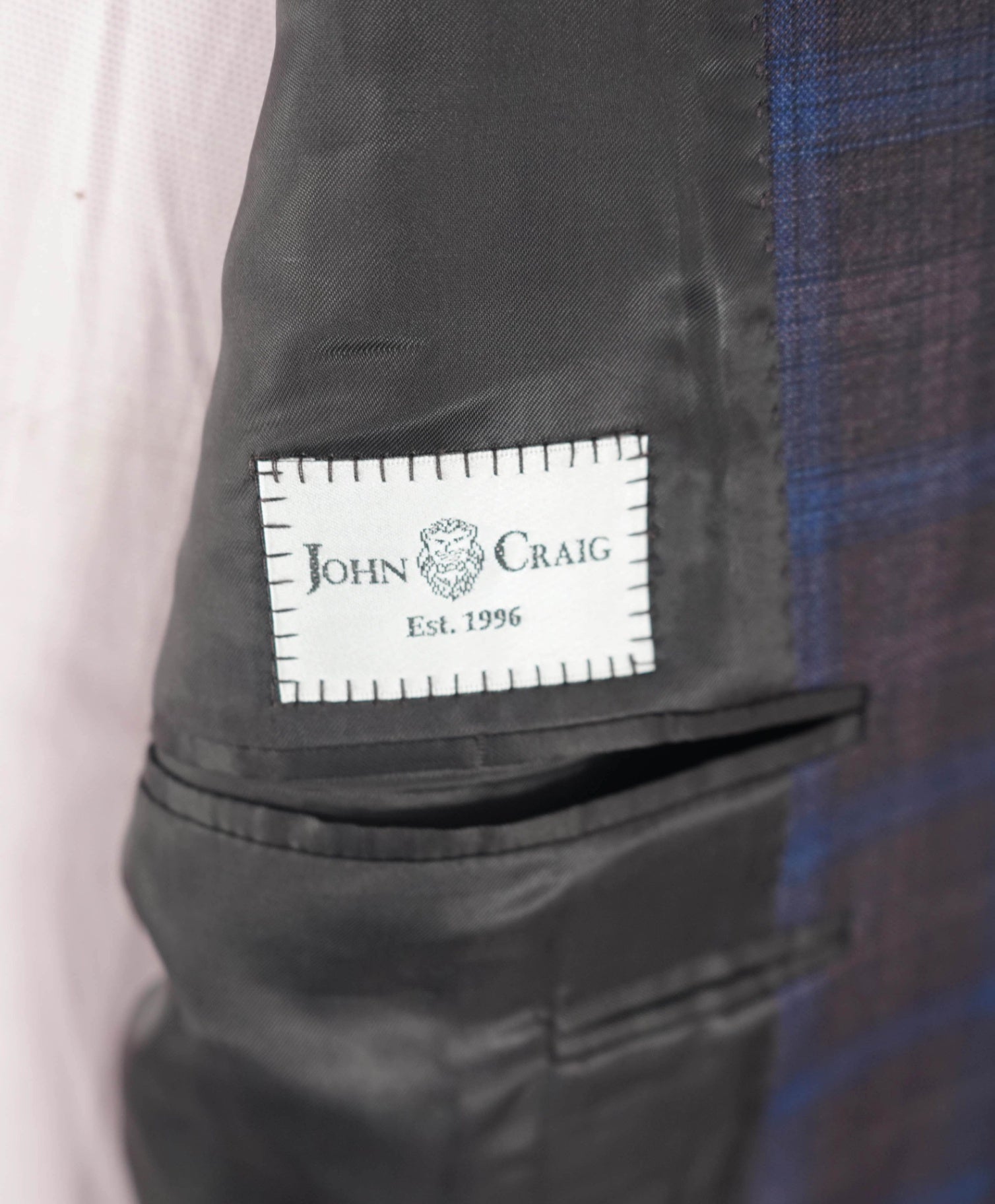 $1,895 CANALI - Purple/Blue Plaid Wool Blazer - 46R