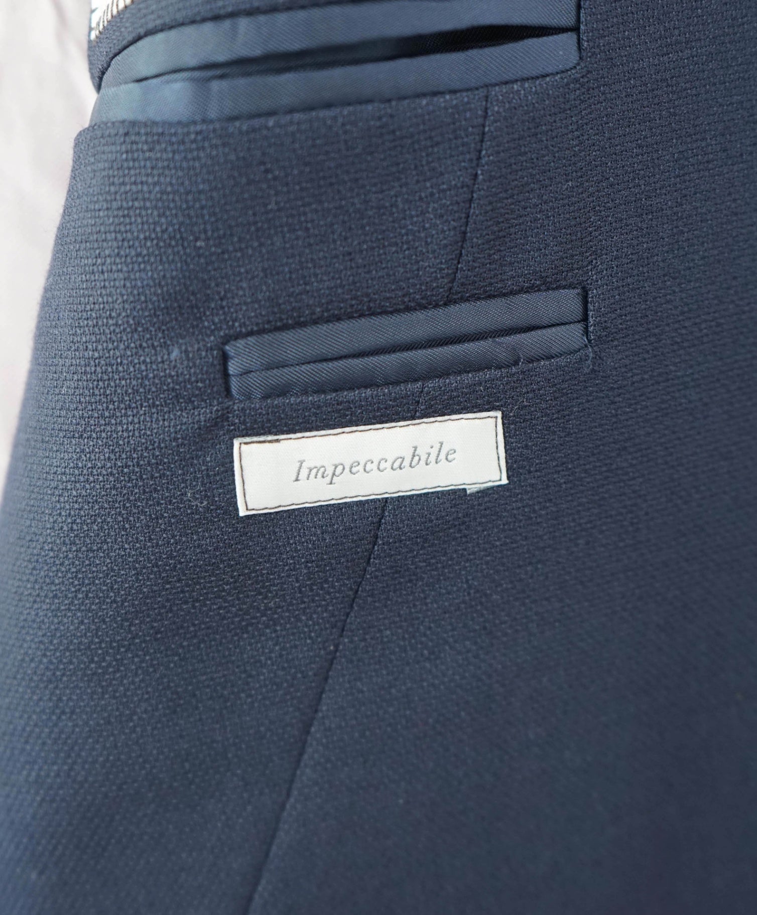 $1,895 CANALI - "Impeccabile" Textured Navy Blue Wool Blazer - 46R
