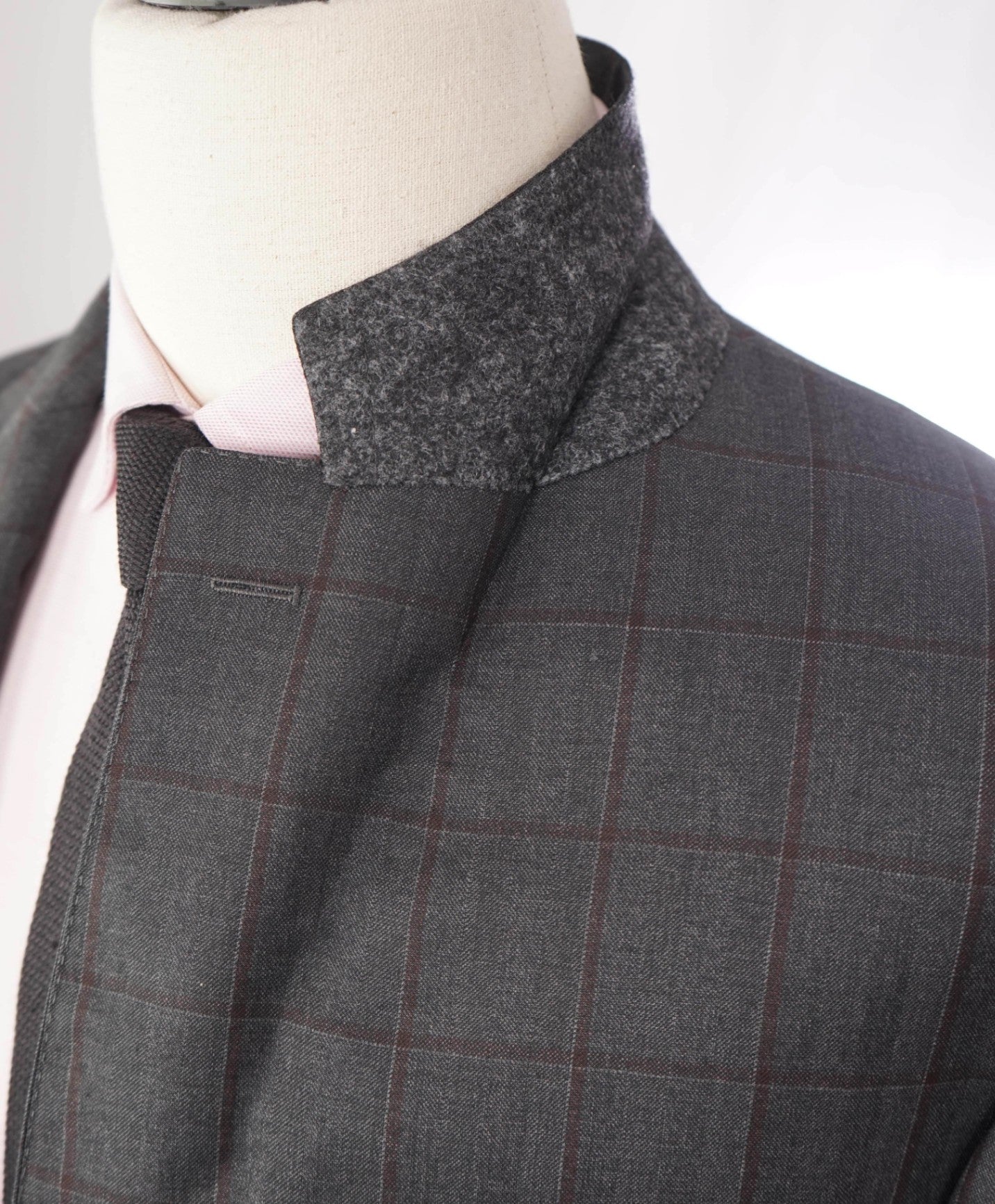 $1,895 CANALI - Gray Windowpane Wool Blazer - 46R