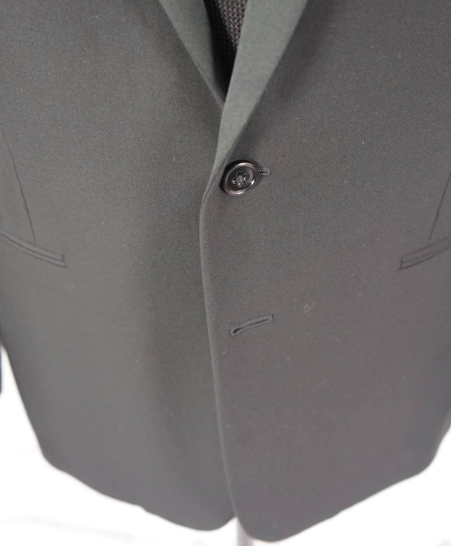 $3,795 RALPH LAUREN PURPLE LABEL - Black Notch Lapel Tuxedo Side Tabs - 42R