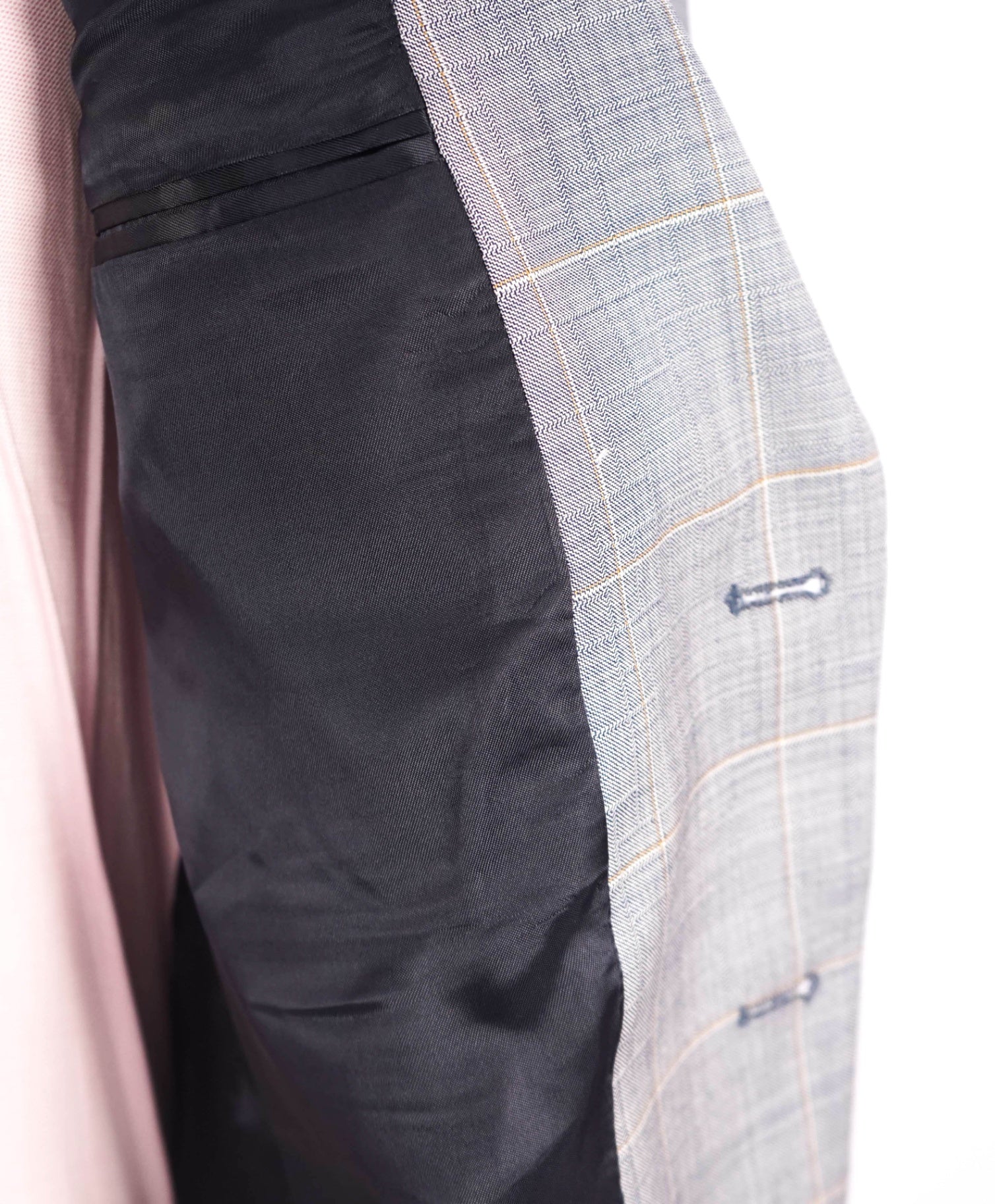 $1,895 ARMANI COLLEZIONI - Gray Windowpane Wool Suit - 42S