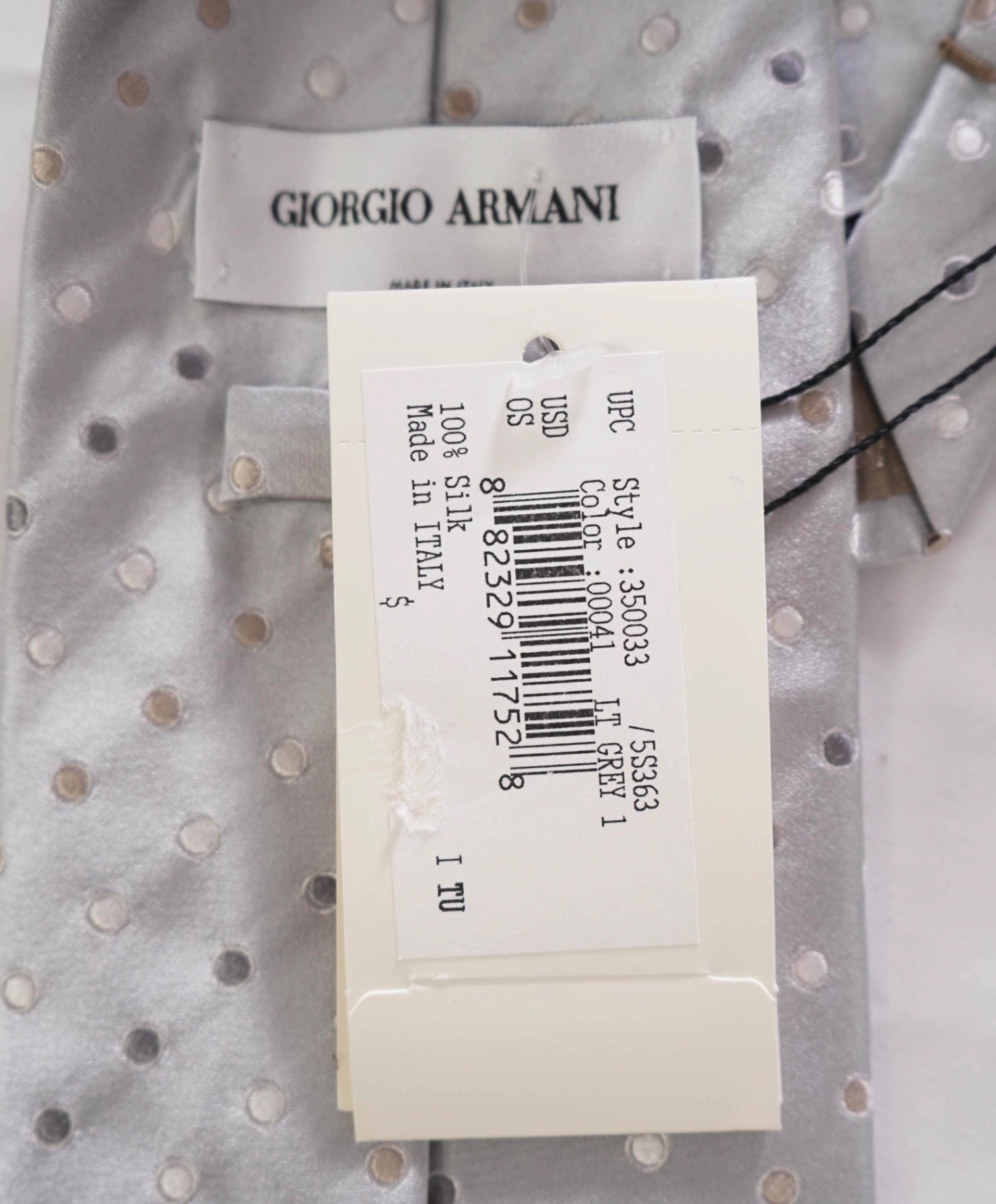 $245 GIORGIO ARMANI - Light Gray Polka-Dot Silk 3.75" - Tie