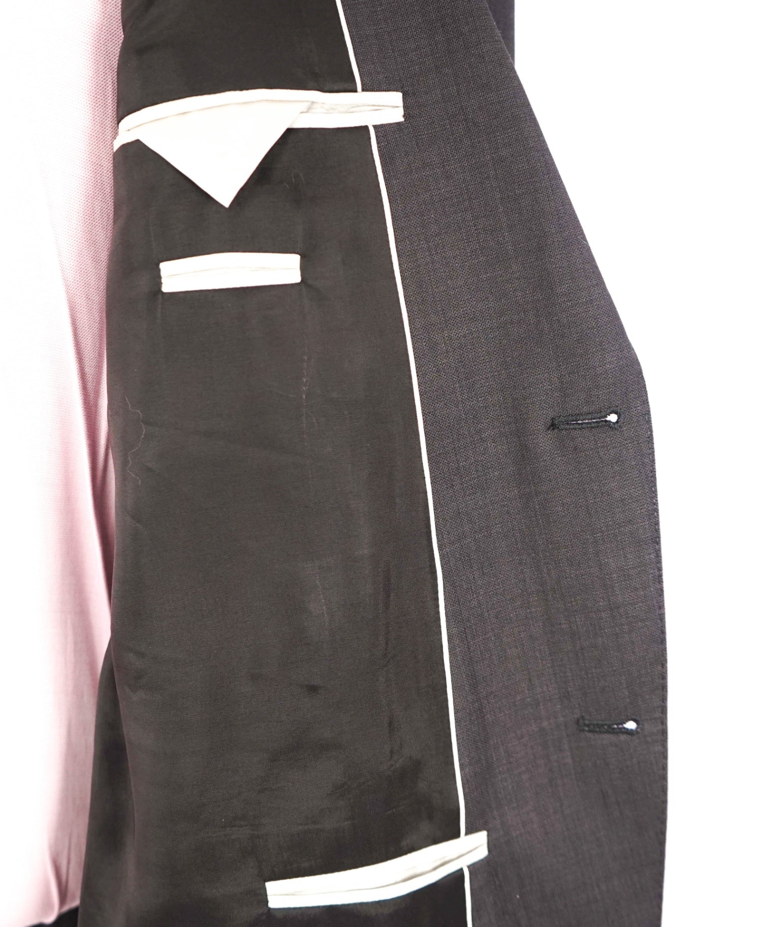 $1,195 HUGO BOSS - Solid Dark Gray Wool Suit - 46R