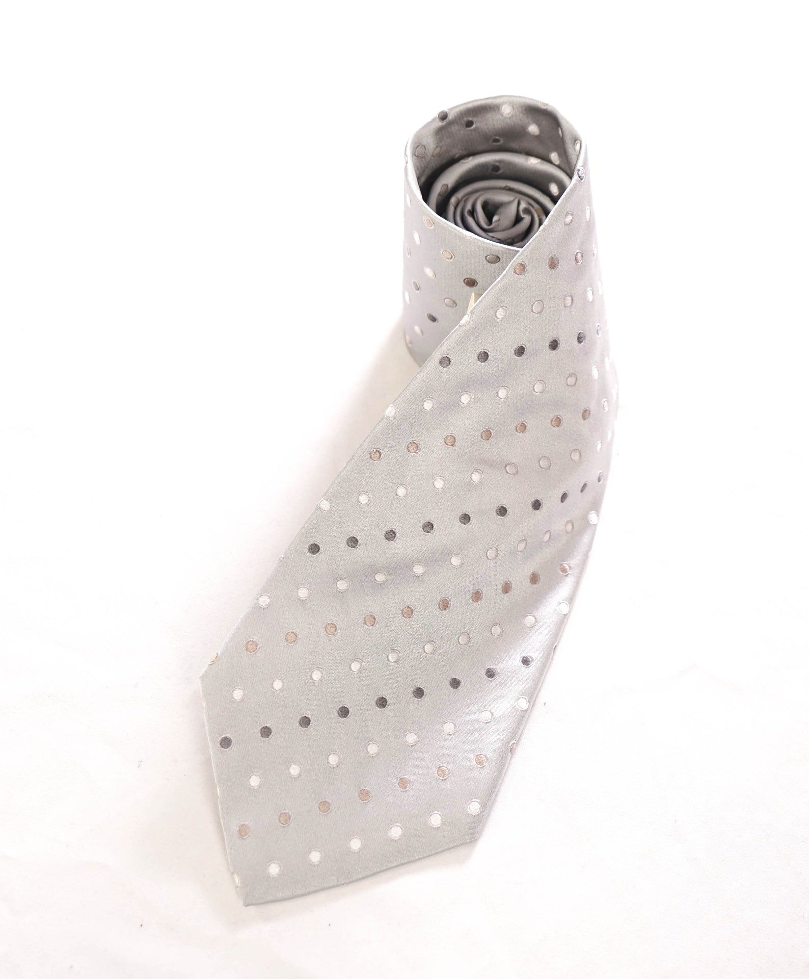 $245 GIORGIO ARMANI - Light Gray Polka-Dot Silk 3.75" - Tie