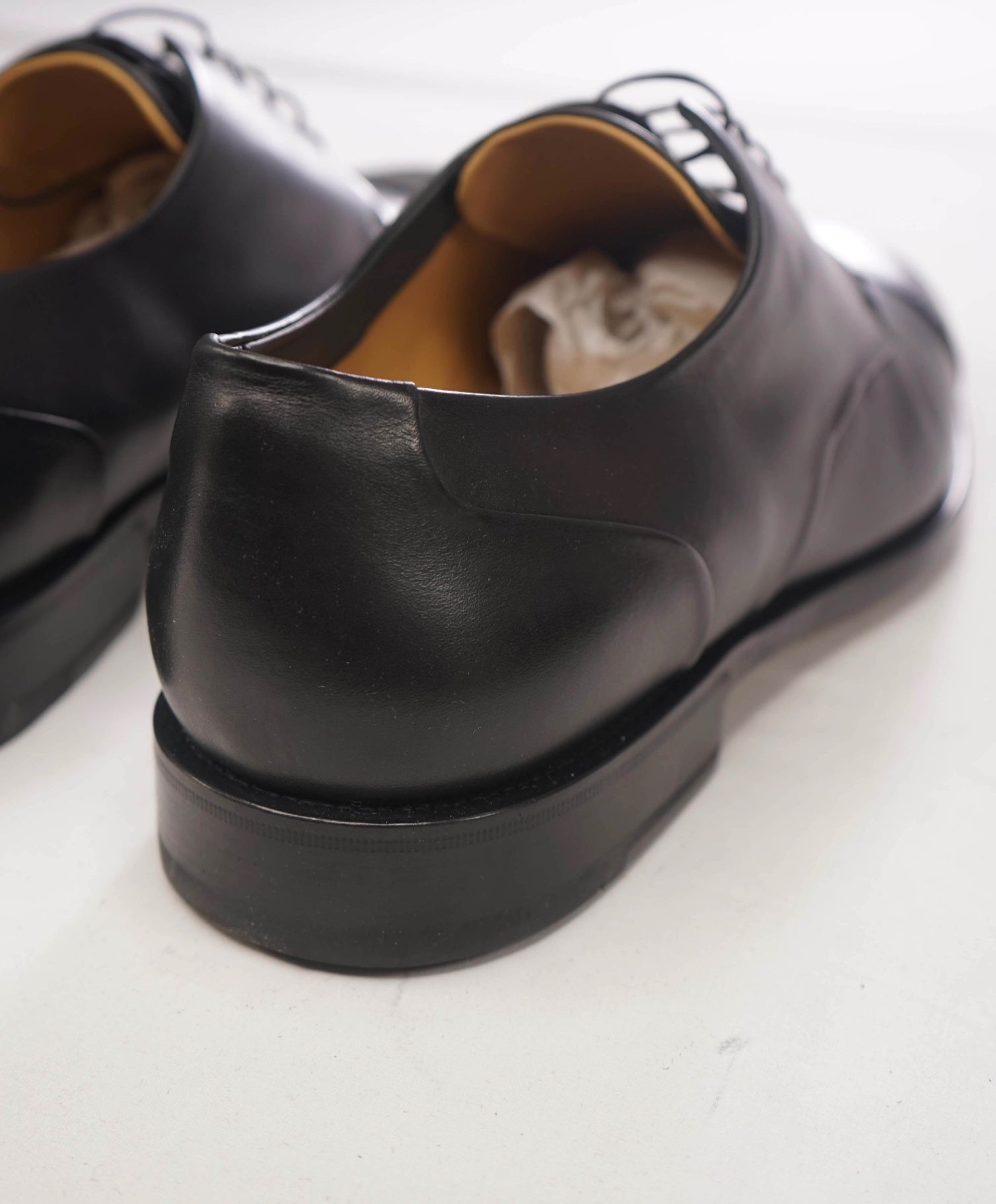 $895 FERRAGAMO - Black Leather "GAVINO" Logo Derby - 12 EE
