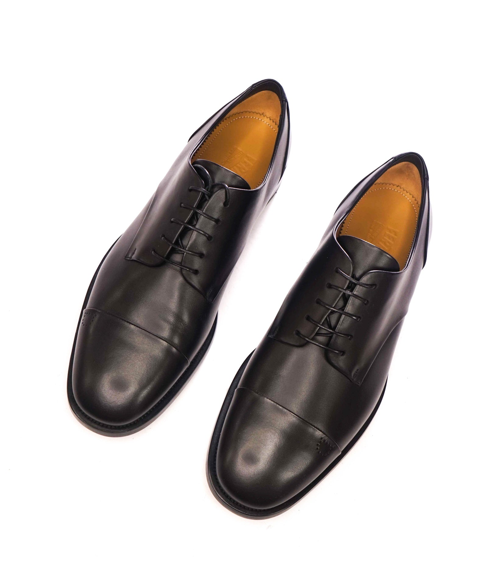 $895 FERRAGAMO - Black Leather "GAVINO" Logo Derby - 11 EE