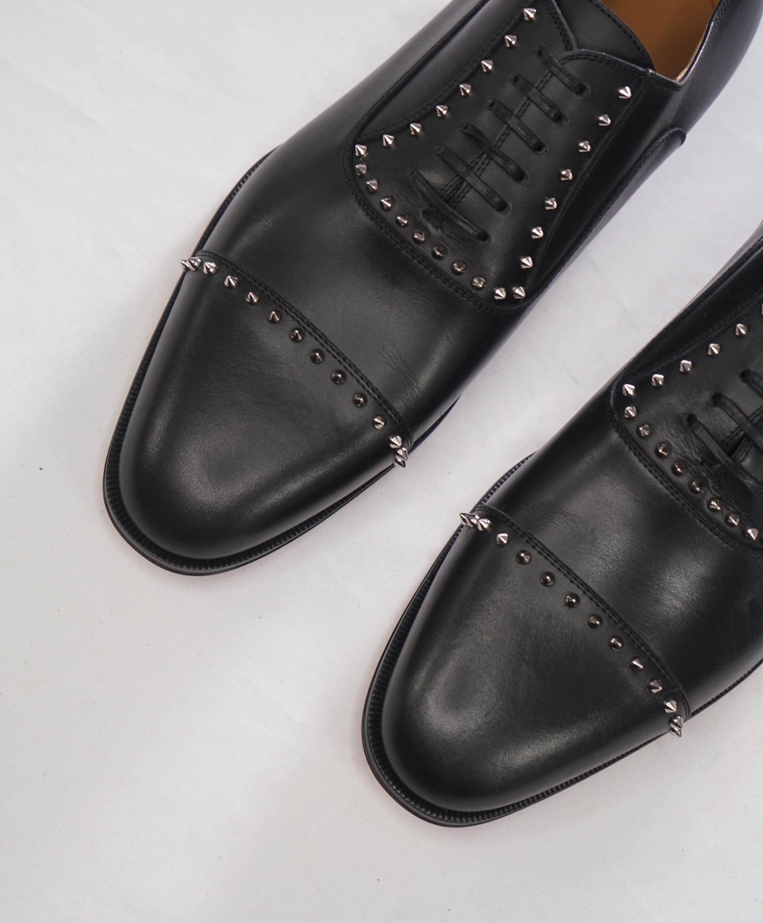 $1,200 CHRISTIAN LOUBOUTIN - *CLOOCLOO* Black Spike Oxfords - US 8.5 (41.5EU)