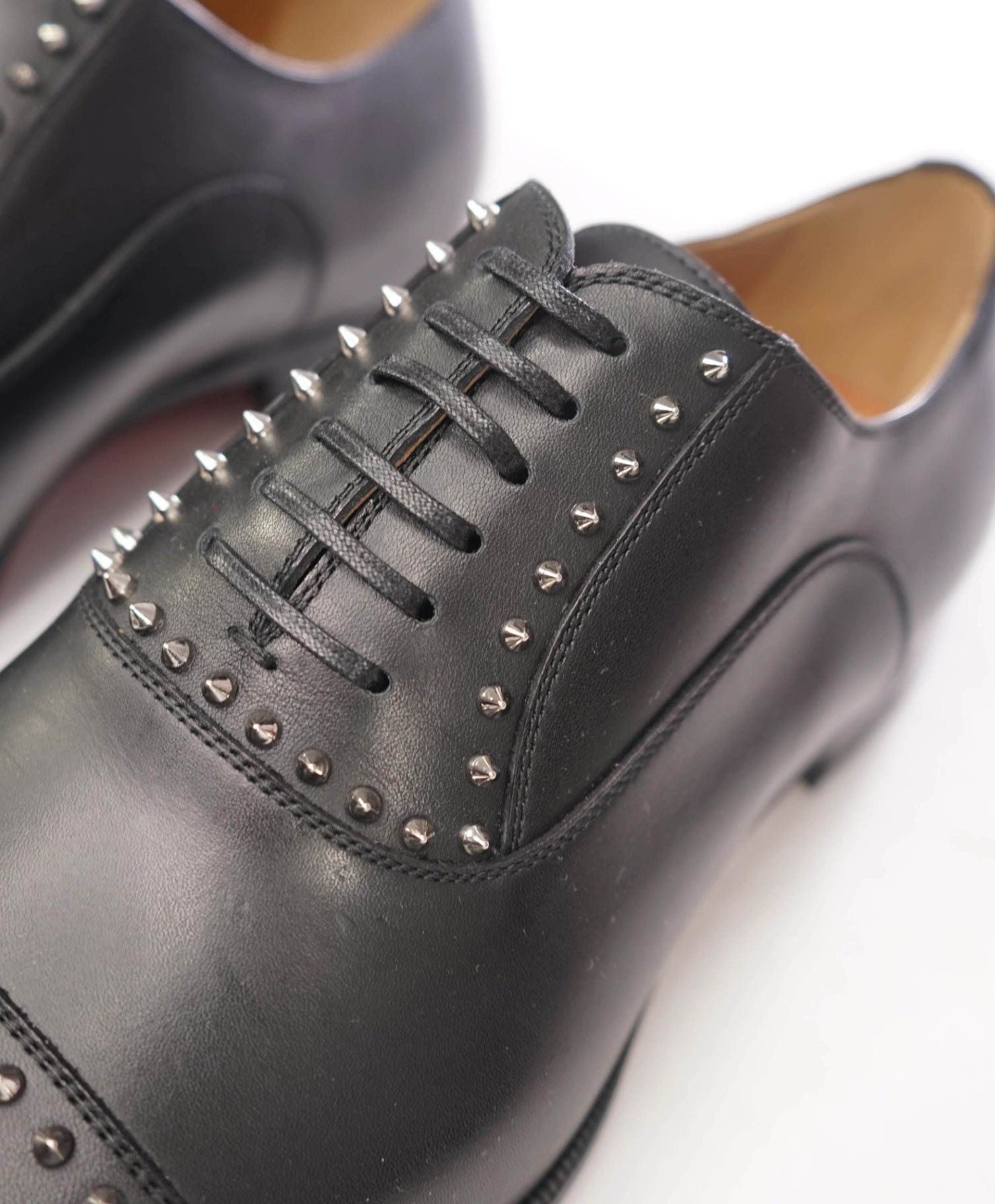 $1,200 CHRISTIAN LOUBOUTIN - *CLOOCLOO* Black Spike Oxfords - US 9 (42EU)