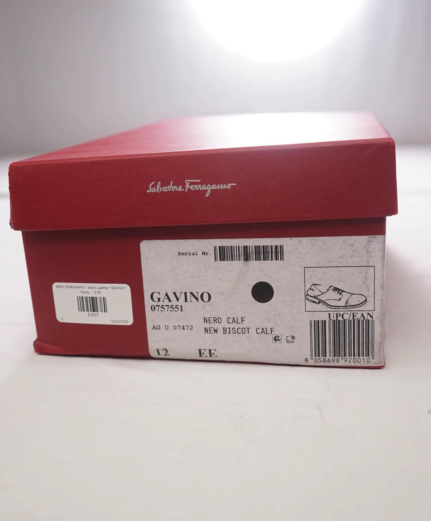 $895 FERRAGAMO - Black Leather "GAVINO" Logo Derby - 12 EE