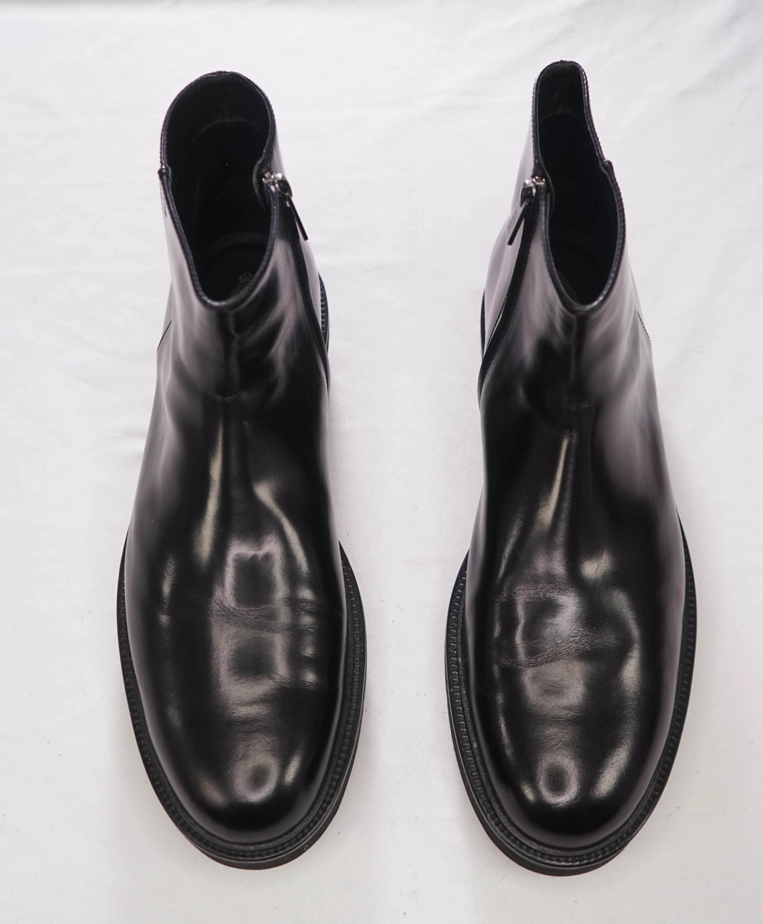 $1,195 TOD'S - Black Leather Lug Sole Boots - US 12.5 (11.5UK)