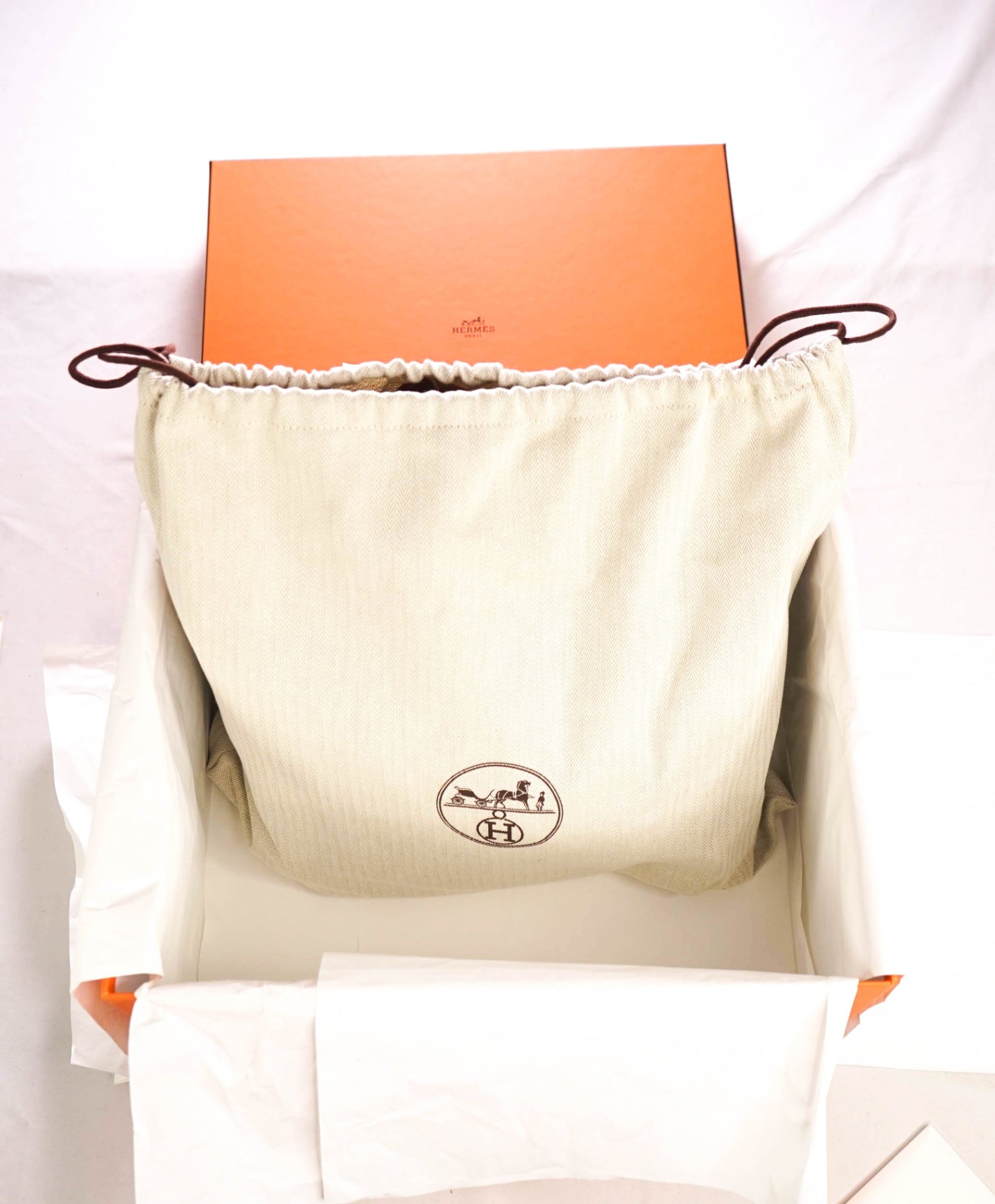 HERMES - Handbag "PICOTIN" Lock 22 Clemence Bull Calf Skin 37 Gold