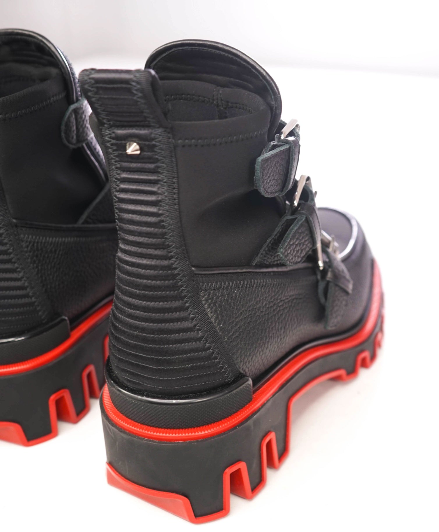 $1,595 Christian Louboutin DUNE Black Boots Leather US 10 (43EU)